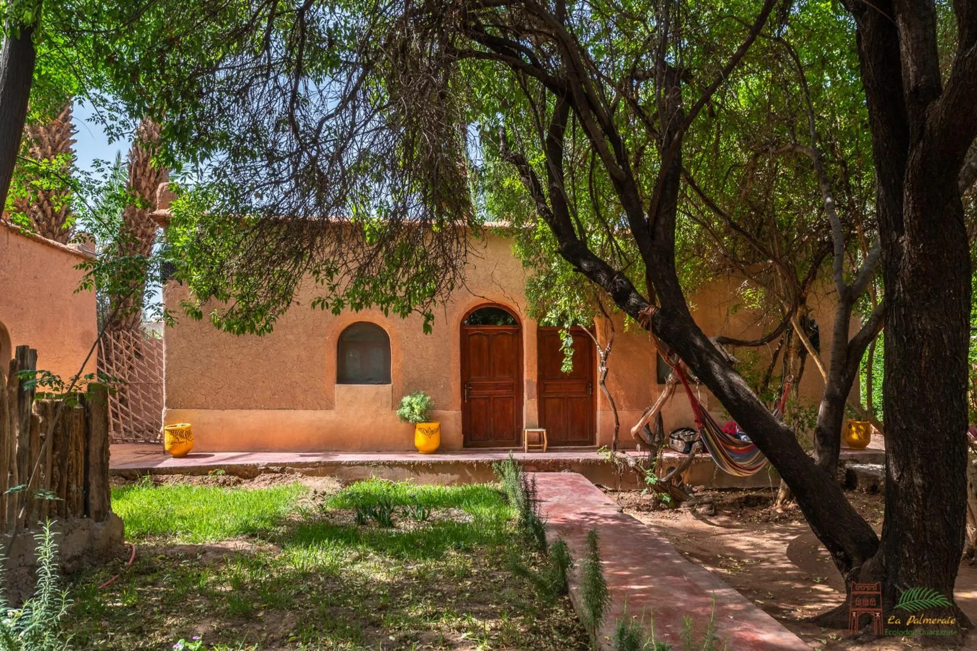 Photo of the whole room in Ecolodge La Palmeraie