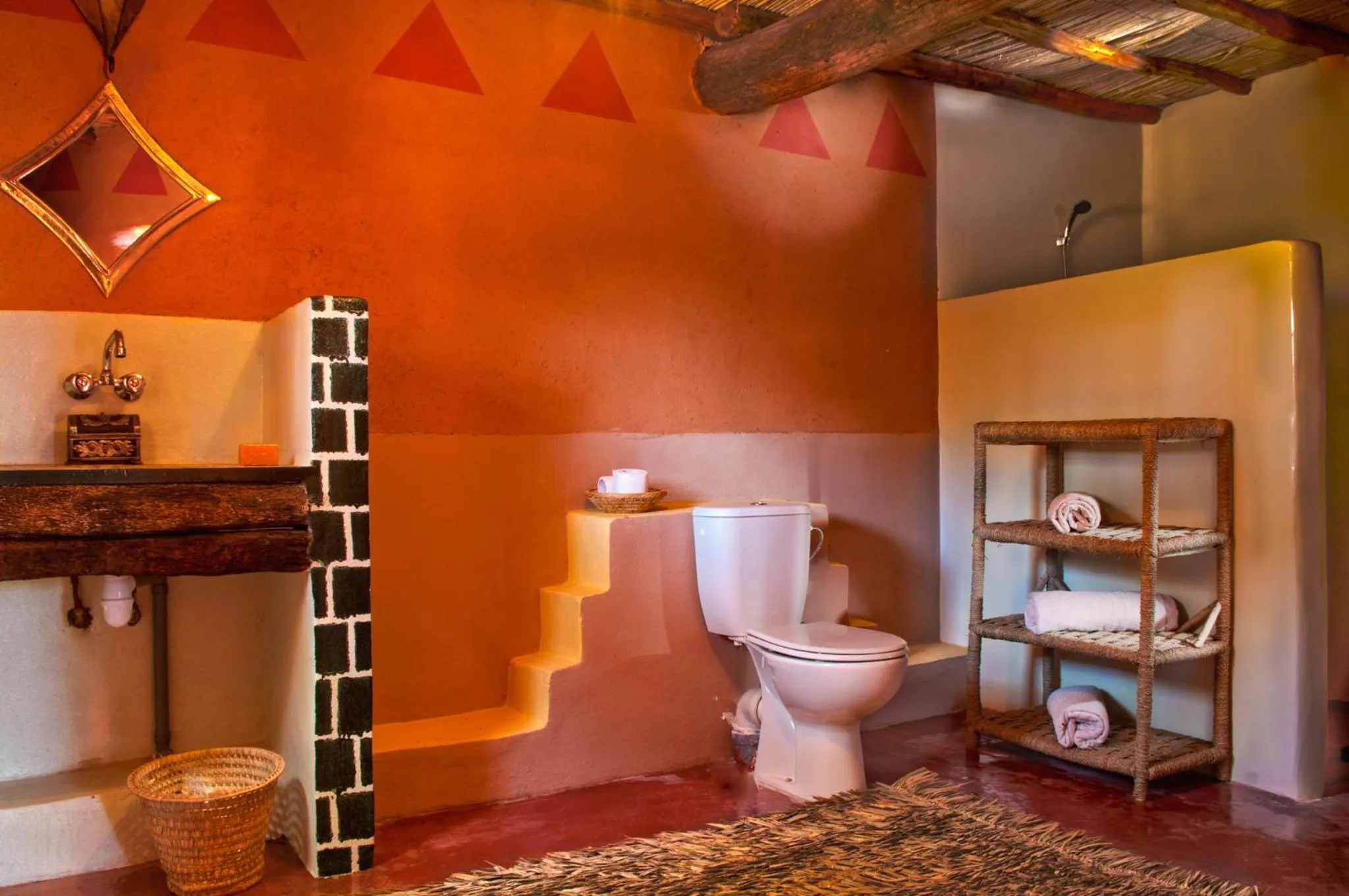 Bathroom in Ecolodge La Palmeraie