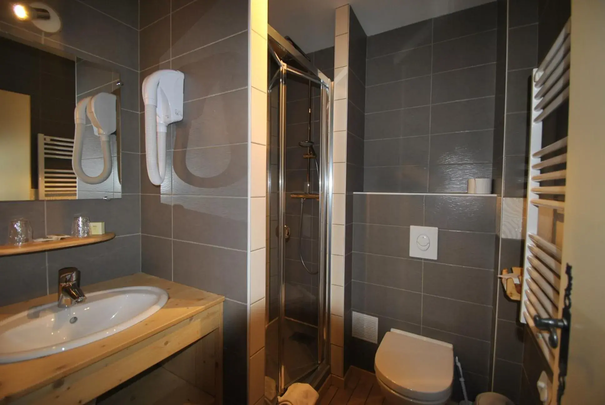 Superior Double Room in Auberge du Hérisson Superior Double Room in Auberge du Hérisson