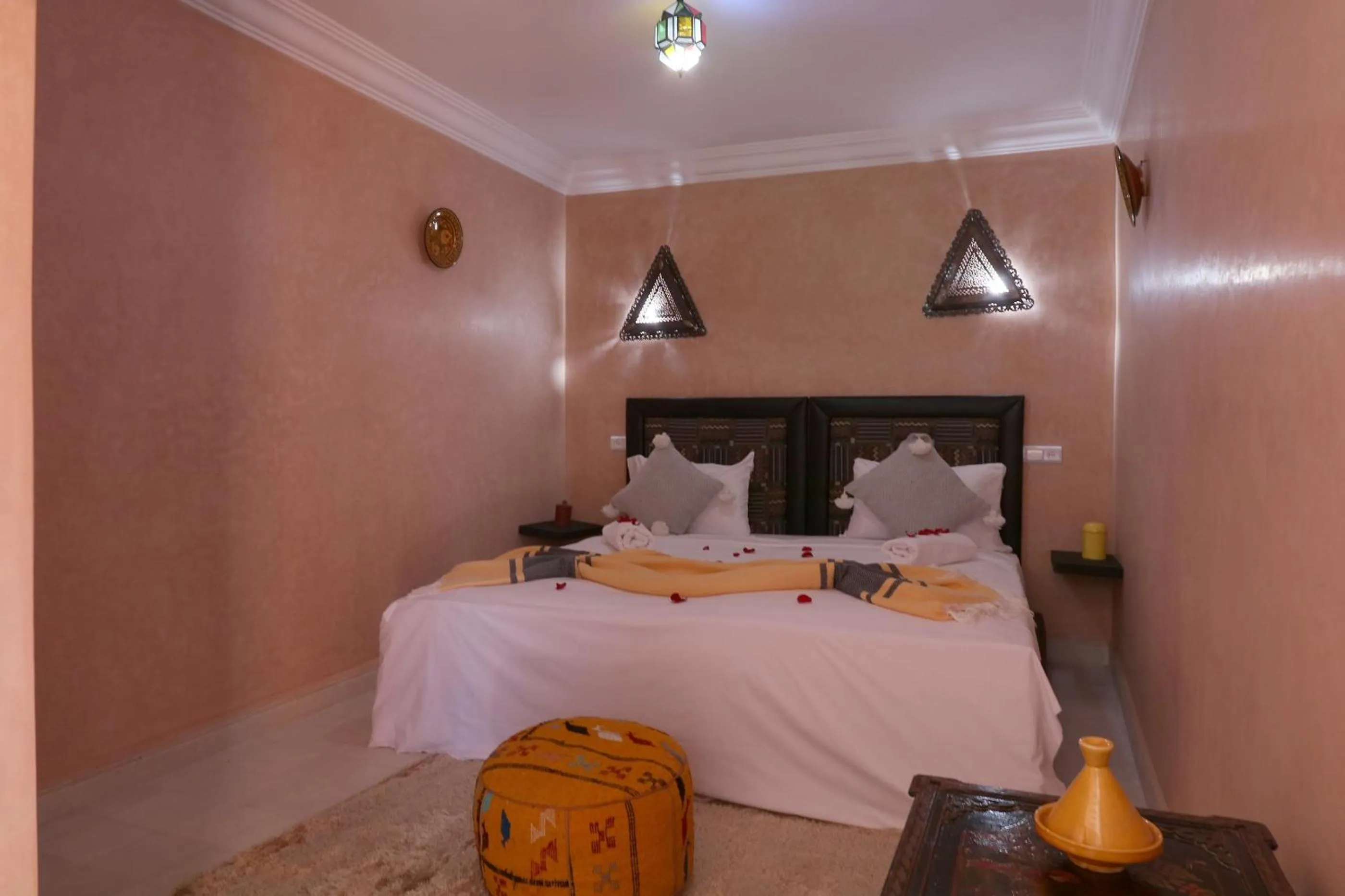 Bed in Riad Elite