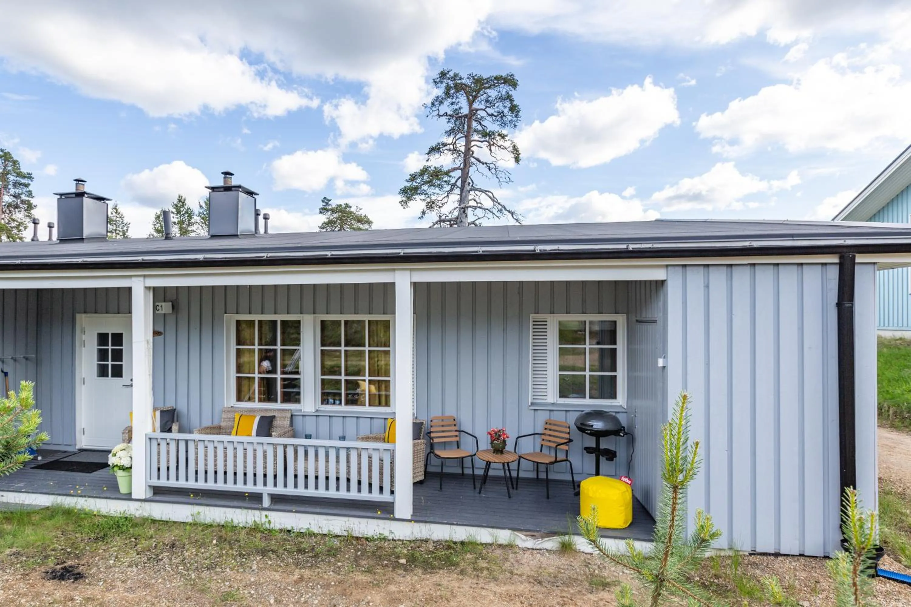 Patio in Kuukkeli Apartments Saarisatu ja Urupää