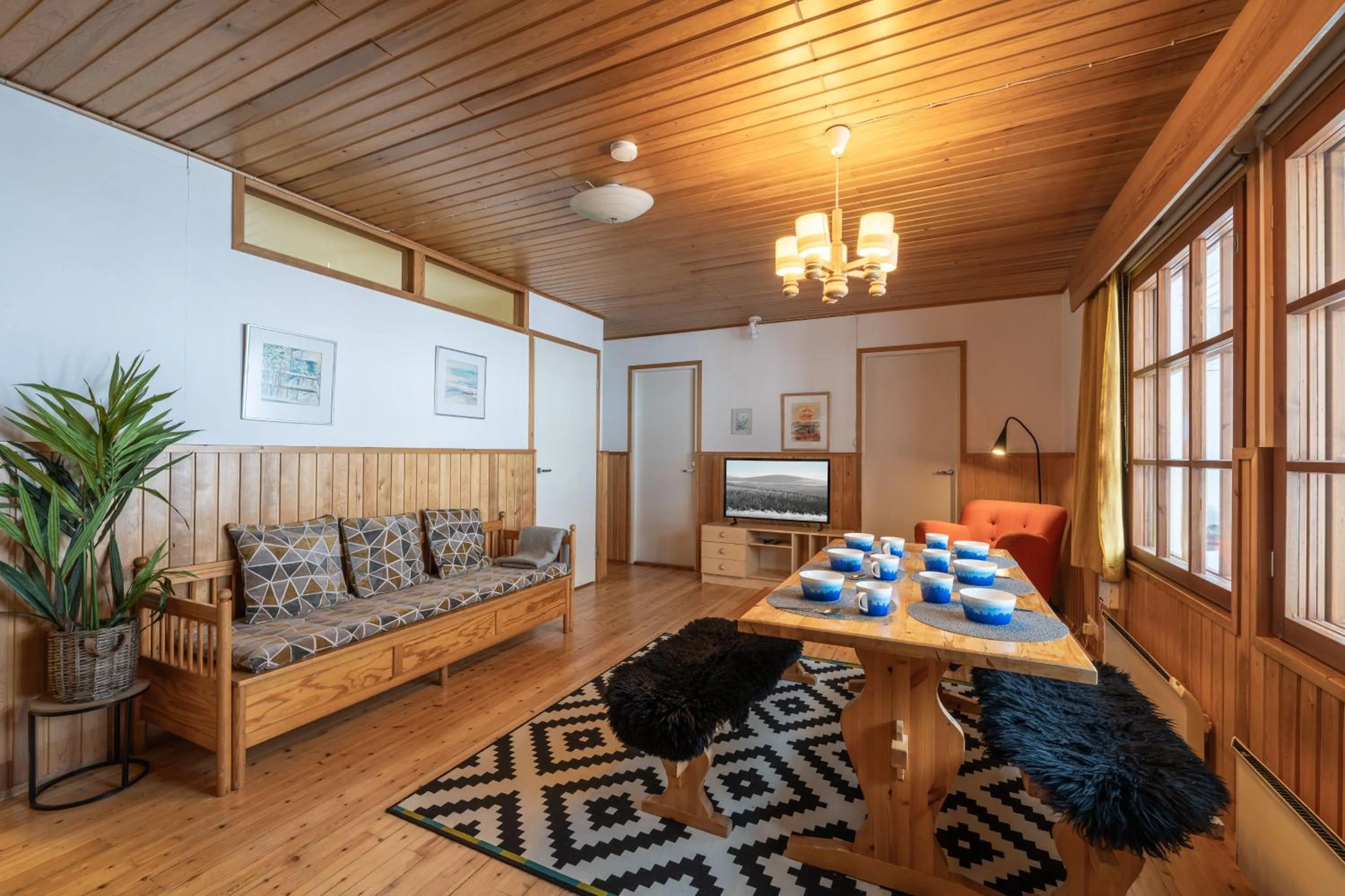 TV and multimedia in Kuukkeli Apartments Saarisatu ja Urupää