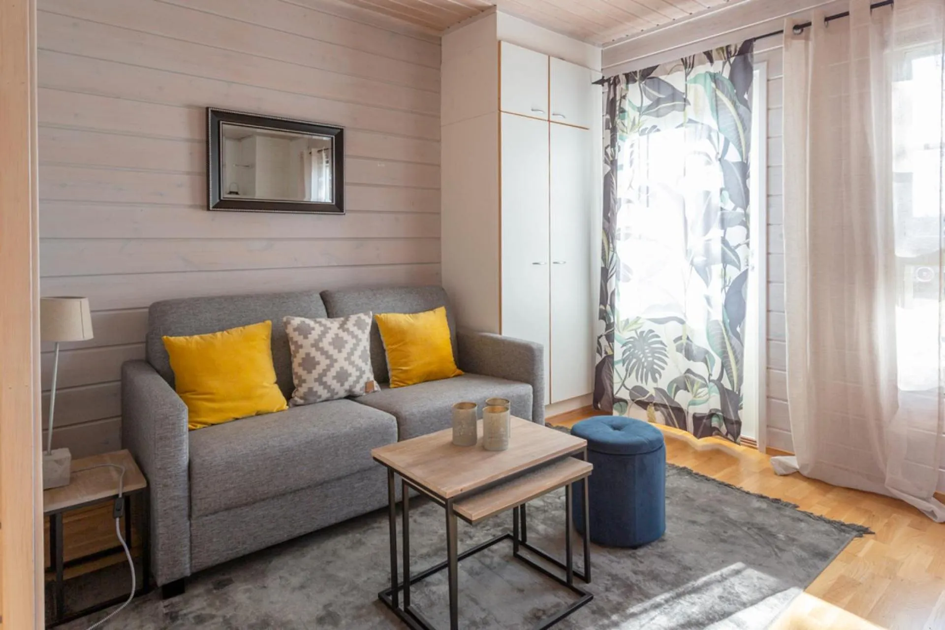 Living room in Kuukkeli Apartments Saarisatu ja Urupää