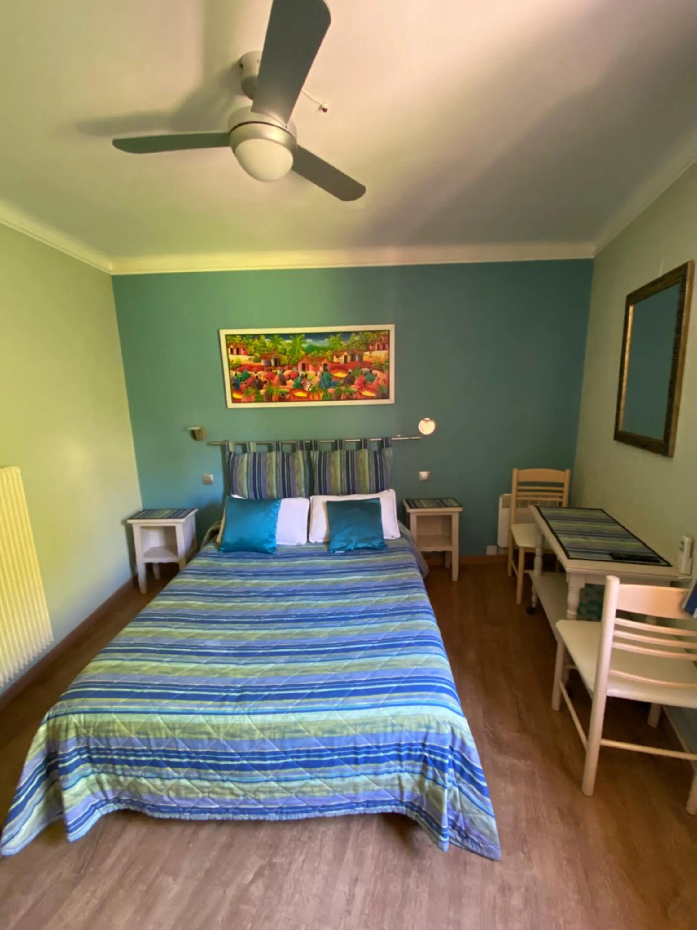 Bedroom, Bed in Les Belles Terrasses