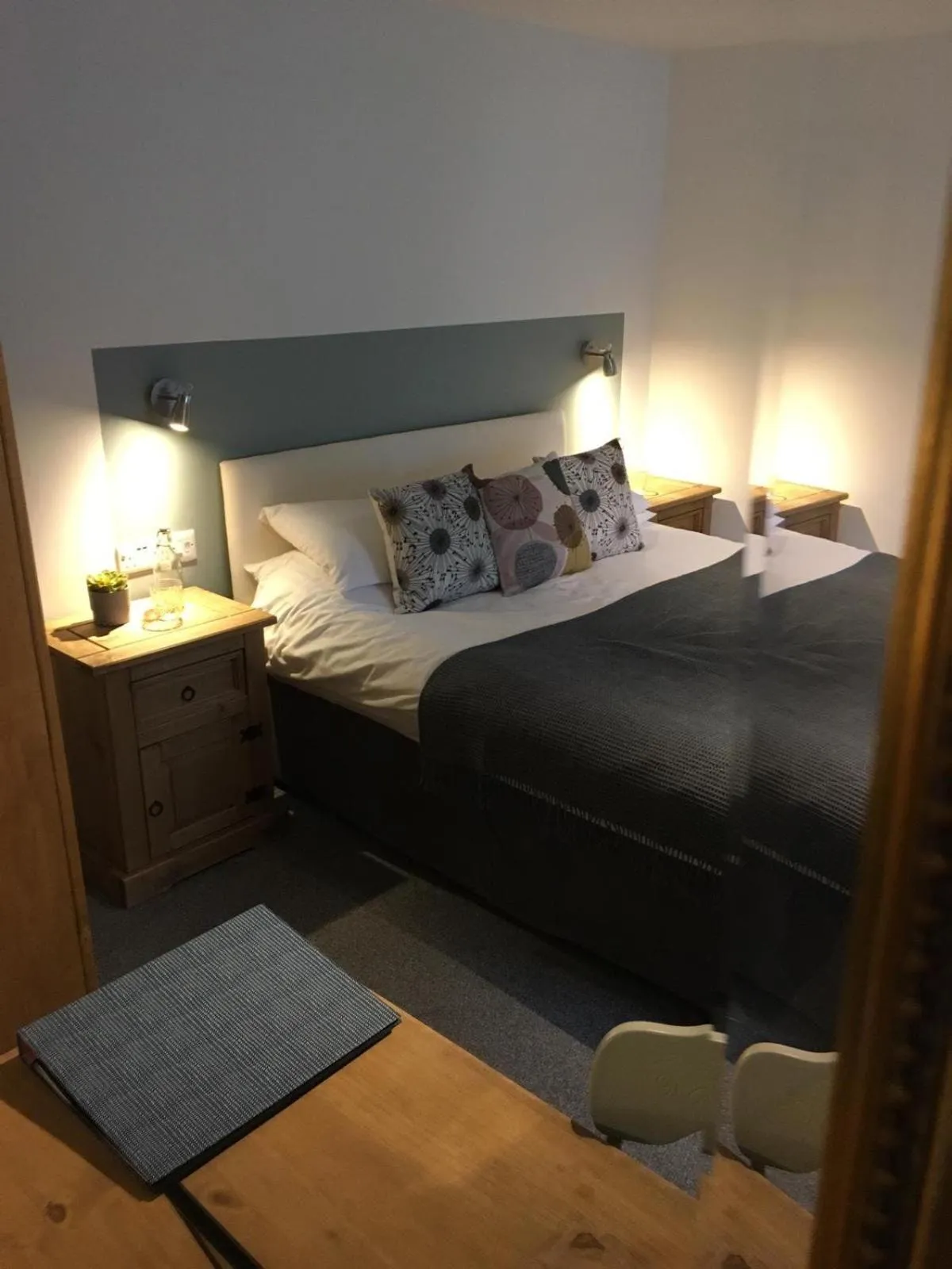 Bed in Parrett Hotel