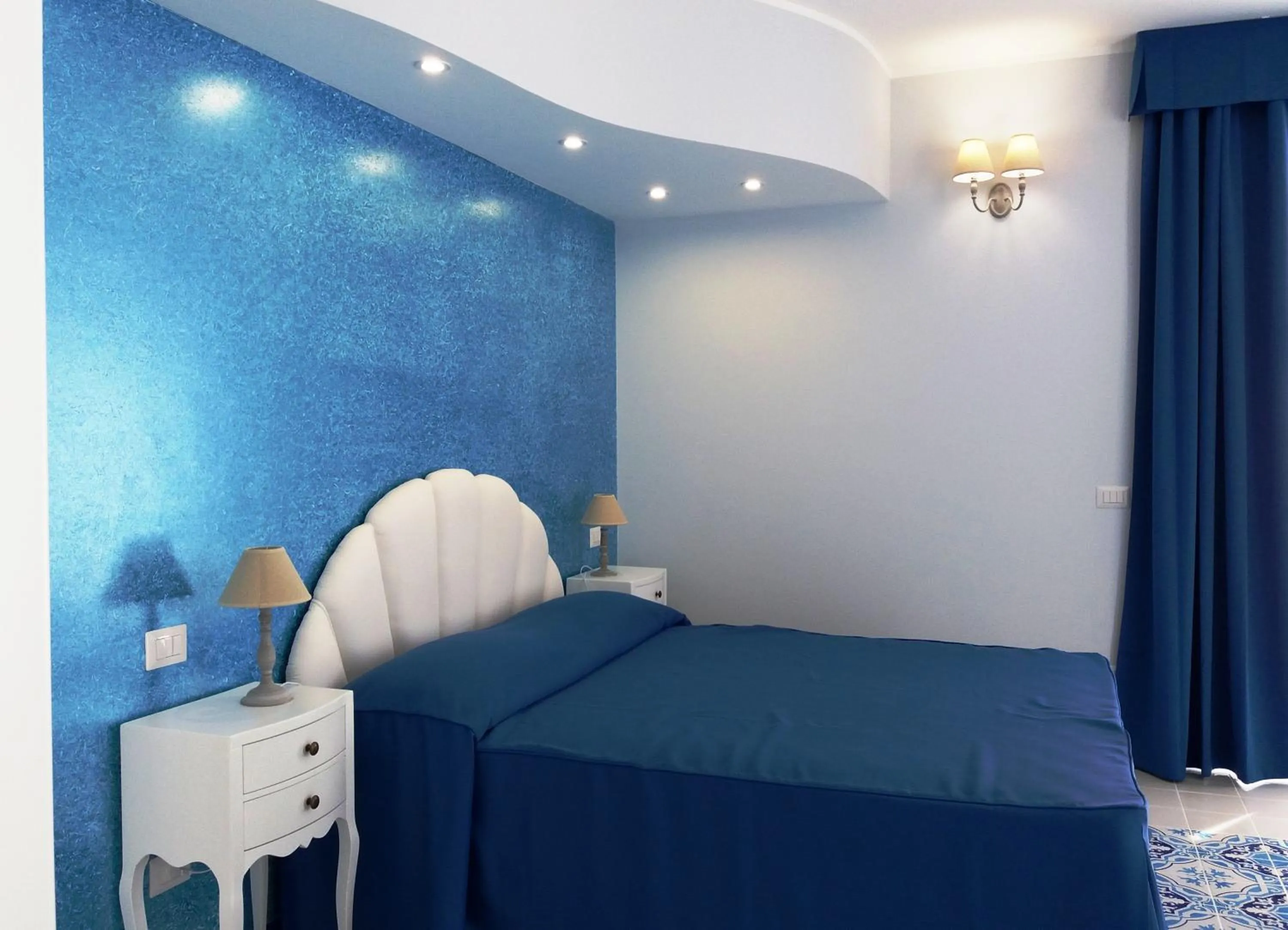 Bed in Odysseus Hotel