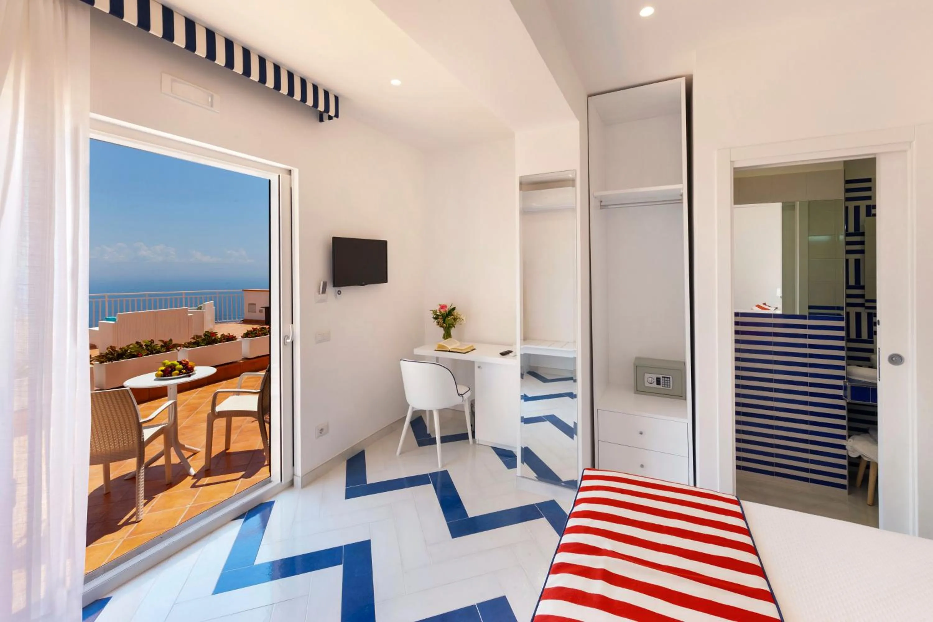 Sea view, Bed in Gala Residence Villa Giovanna