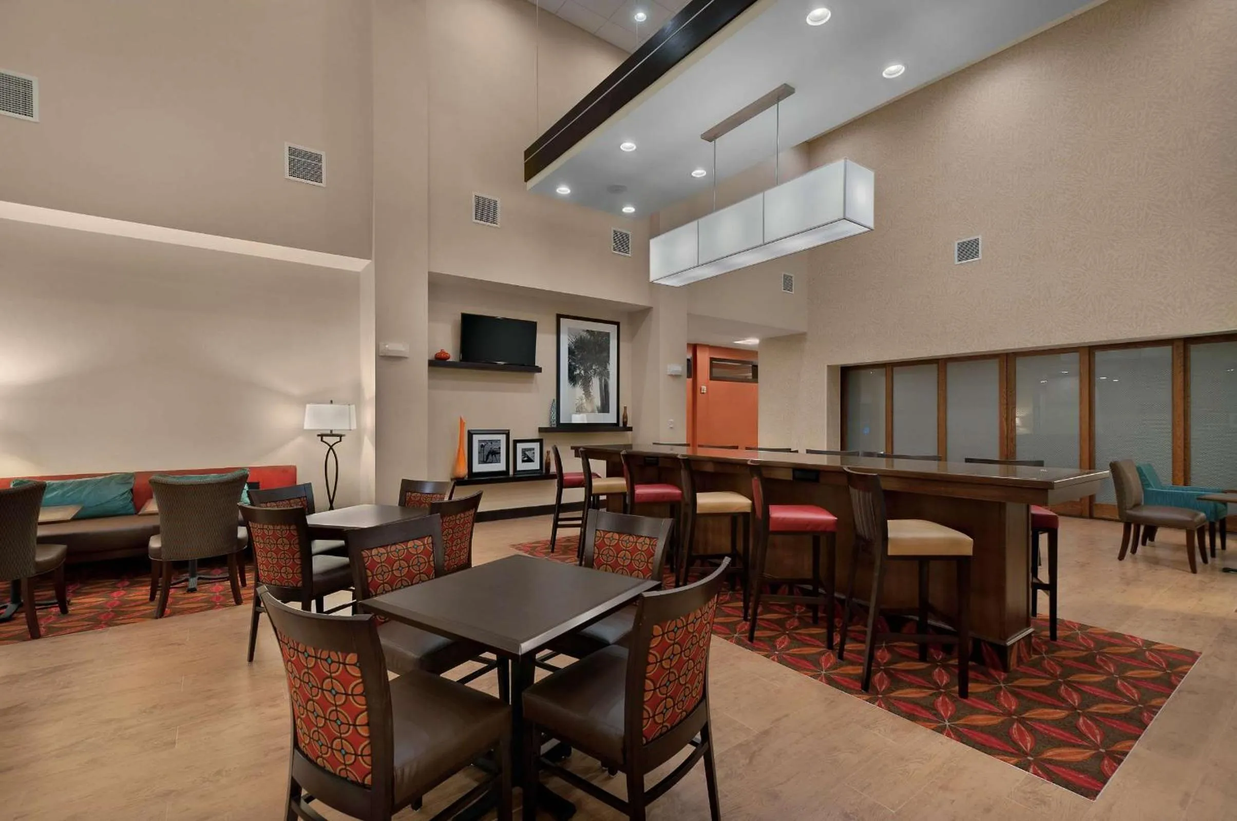 Lobby or reception in Hampton Inn & Suites Tampa Northwest/Oldsmar