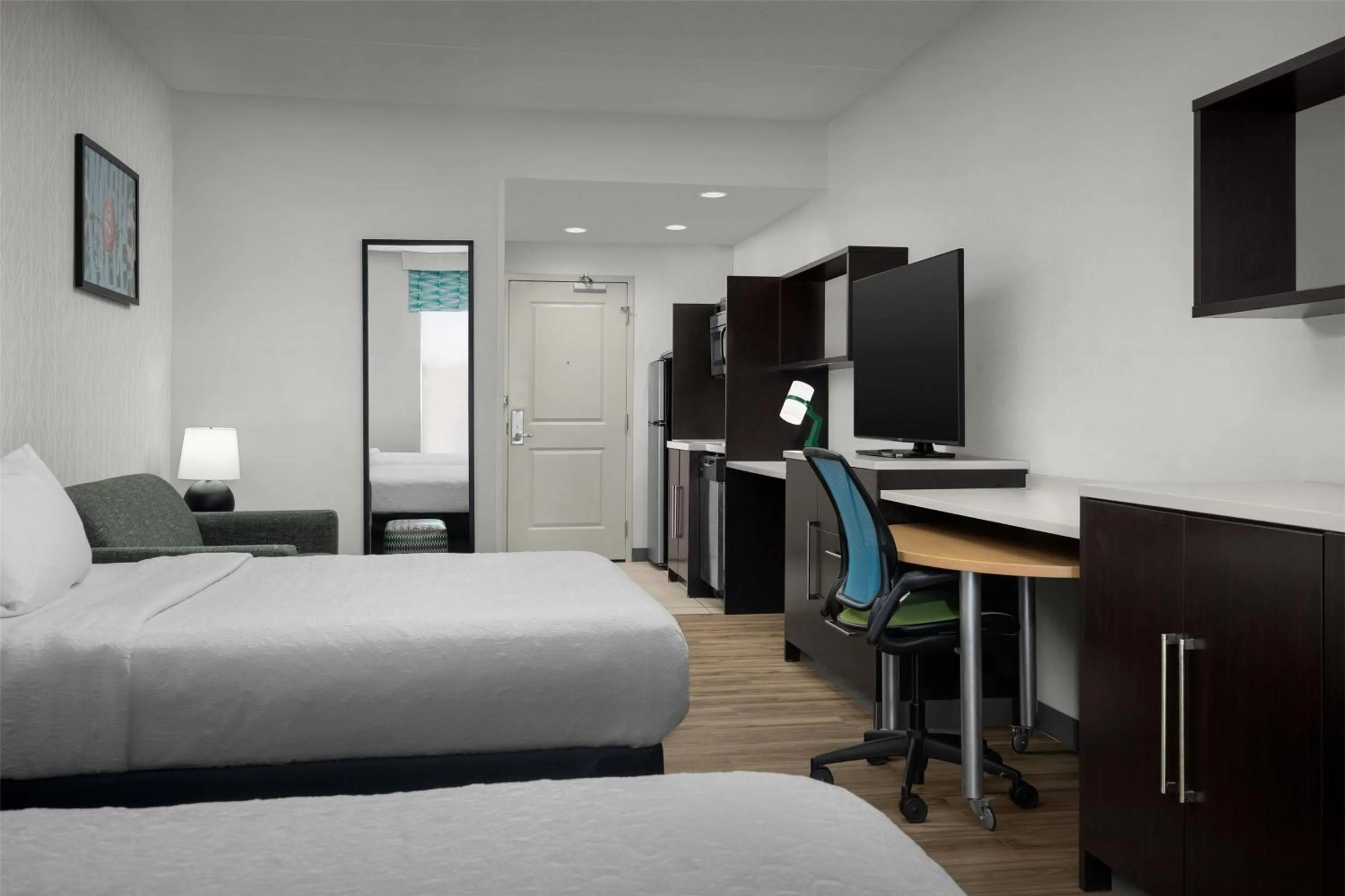 Bedroom, Bed in Home2 Suites Nashville Airport