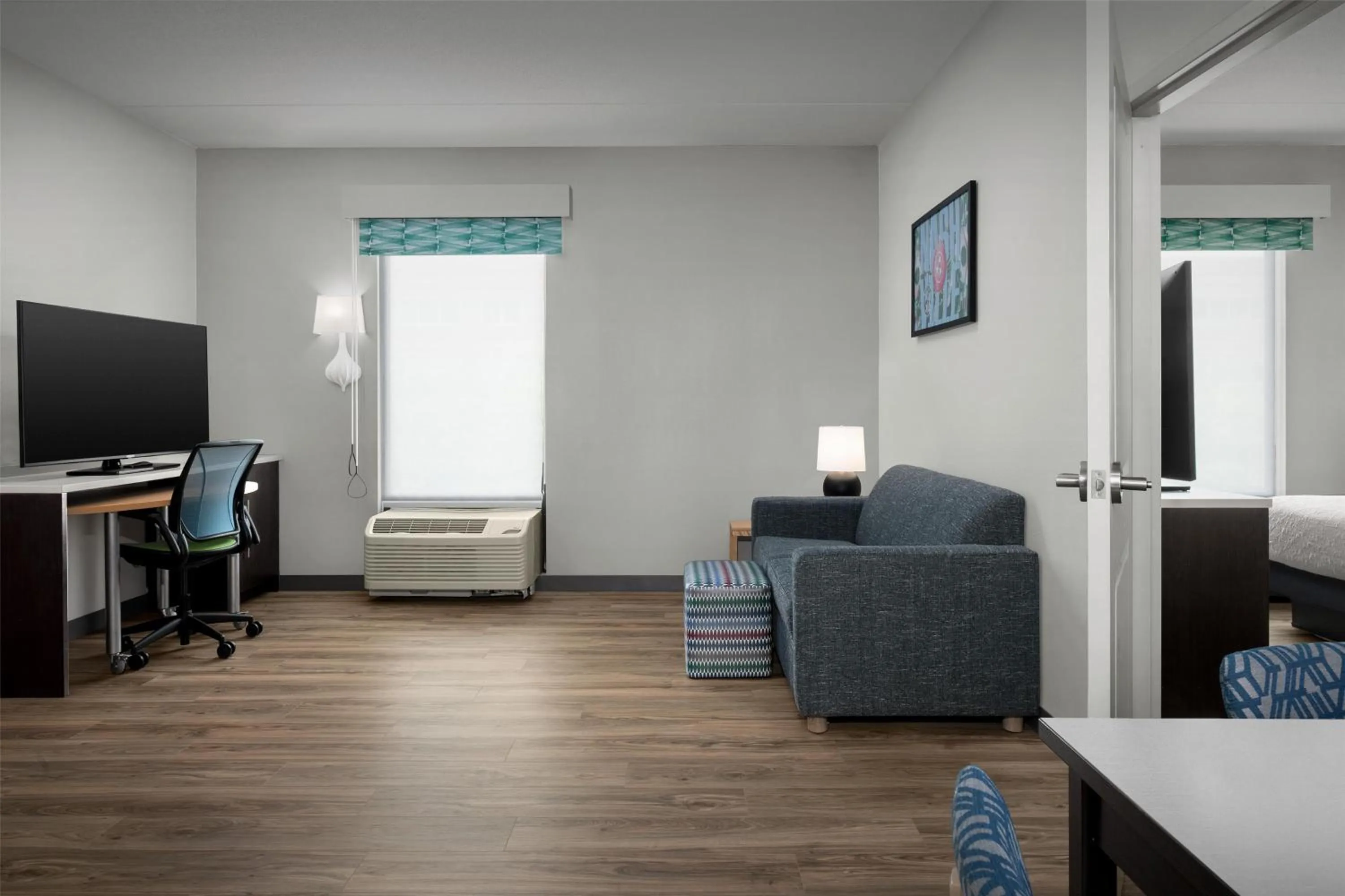 Seating area in Home2 Suites Nashville Airport