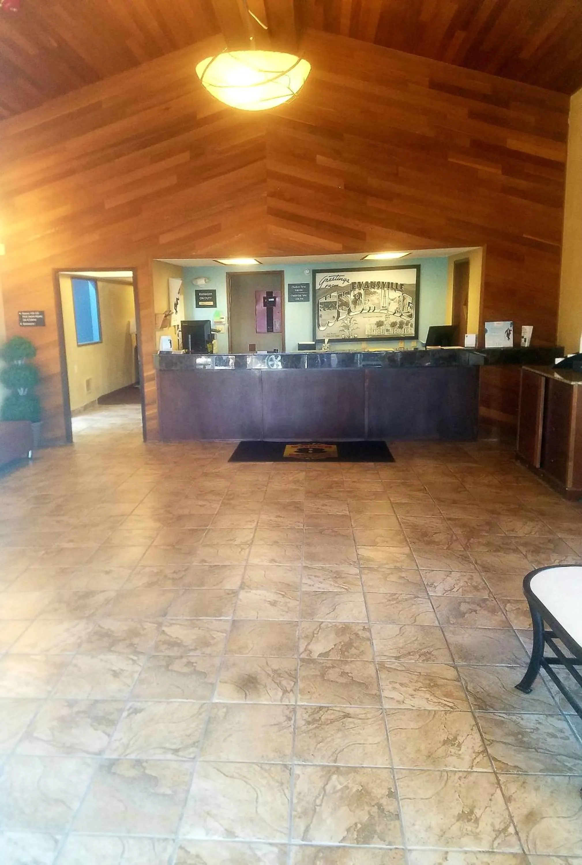 Lobby or reception in Super 8 by Wyndham Casper East/Evansville