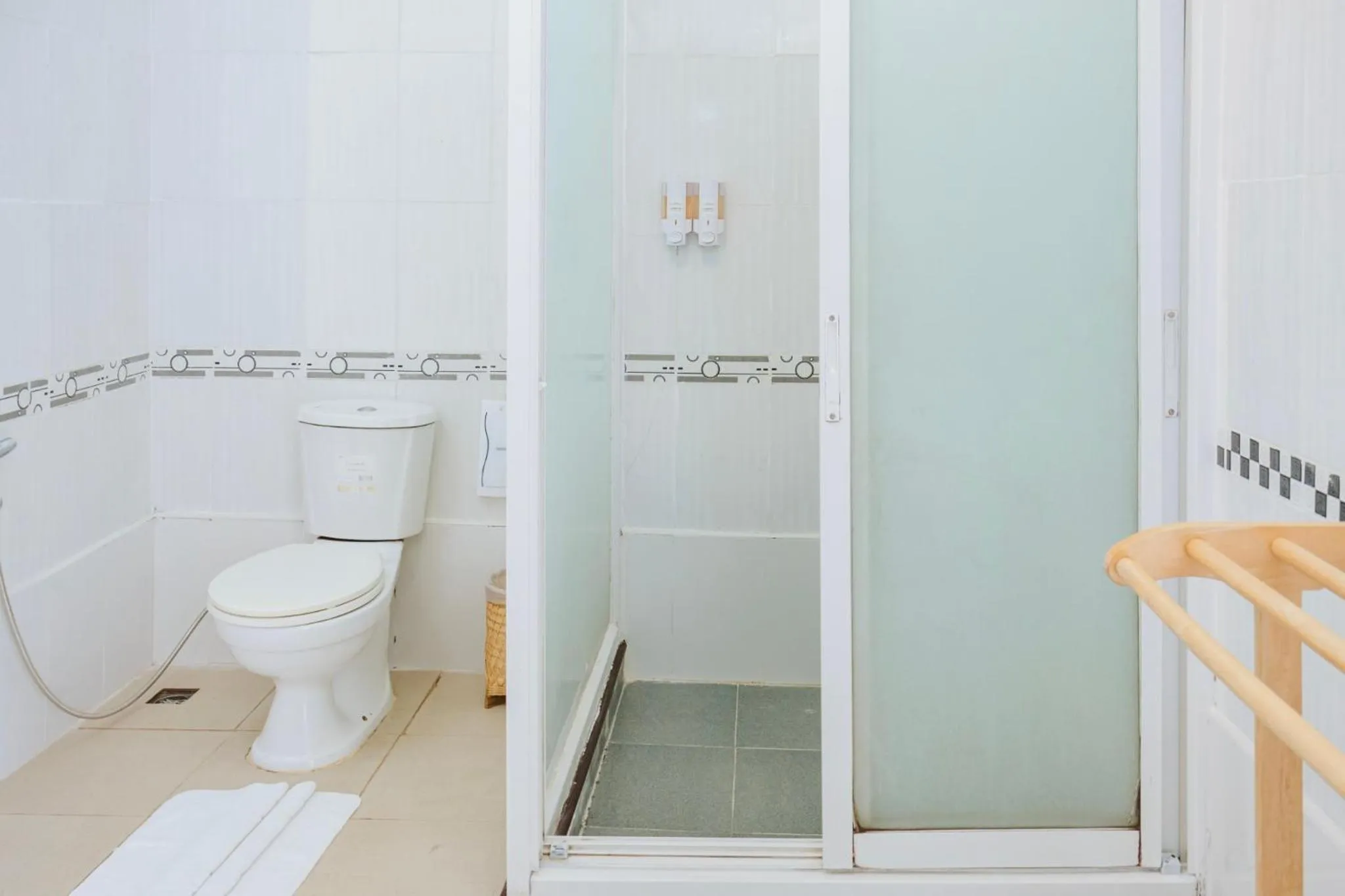 Baan Pai Riverside Resort