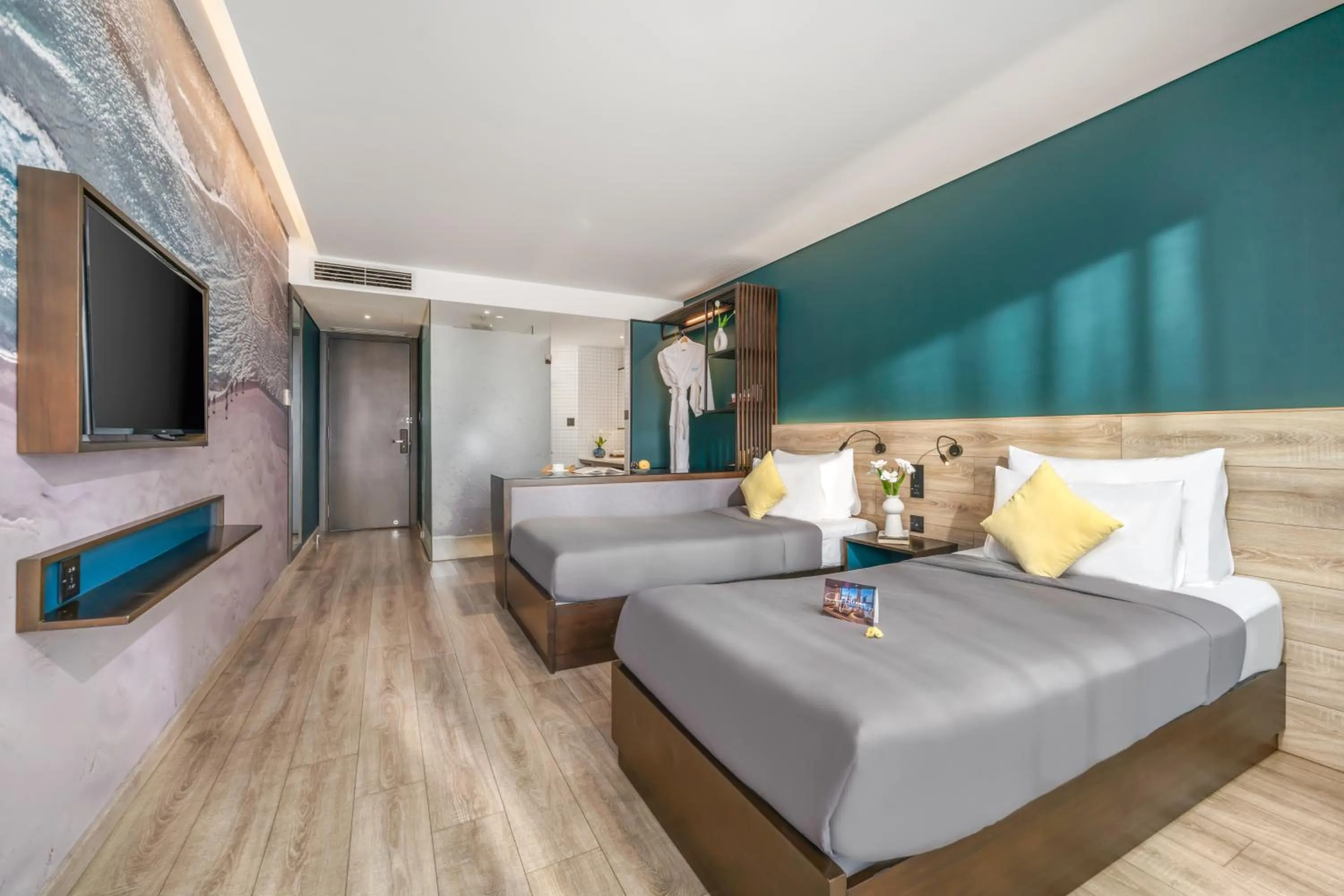 Communal lounge/ TV room, Bed in Satya Da Nang Hotel Han Market