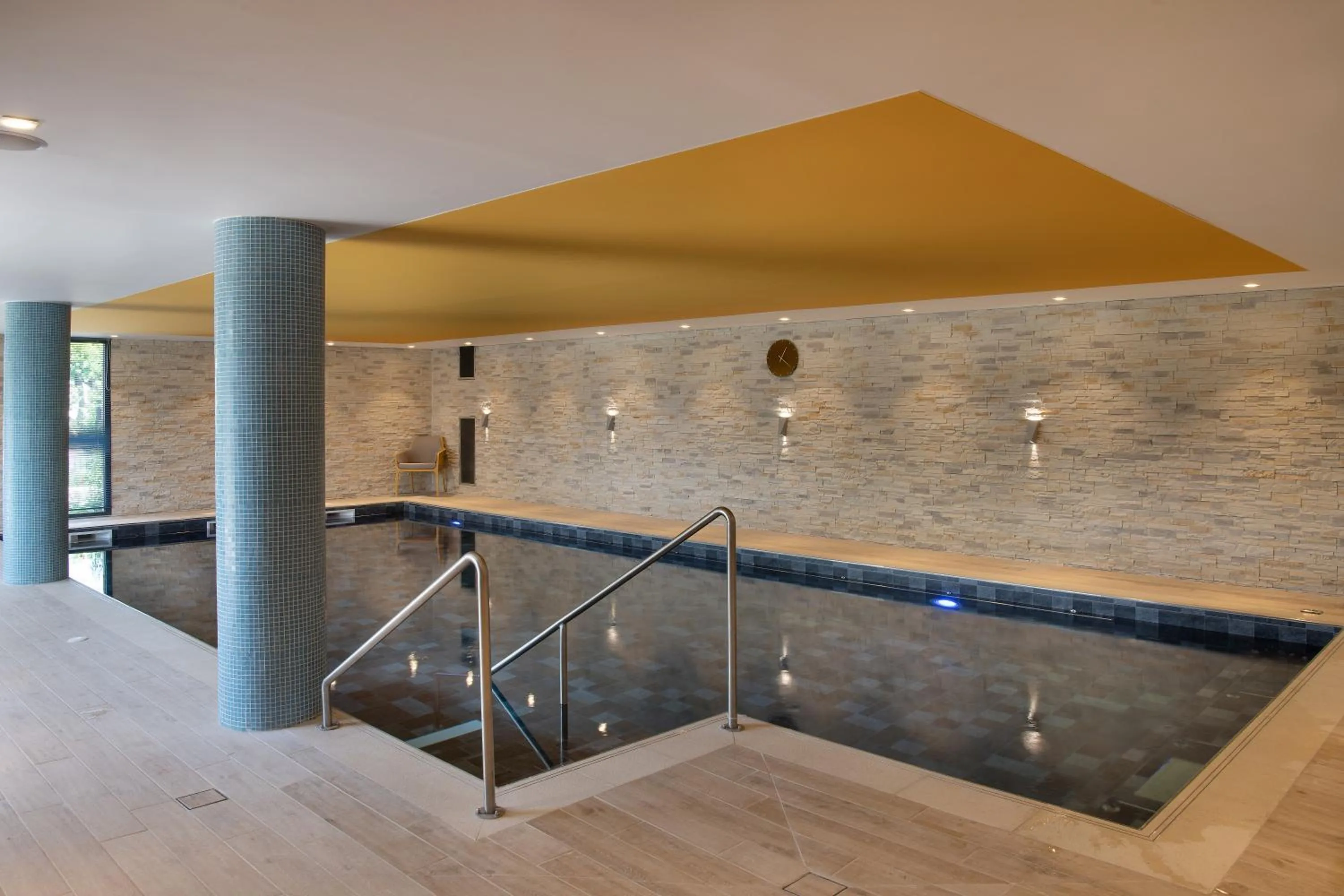 Swimming pool in DOMITYS La Courtine