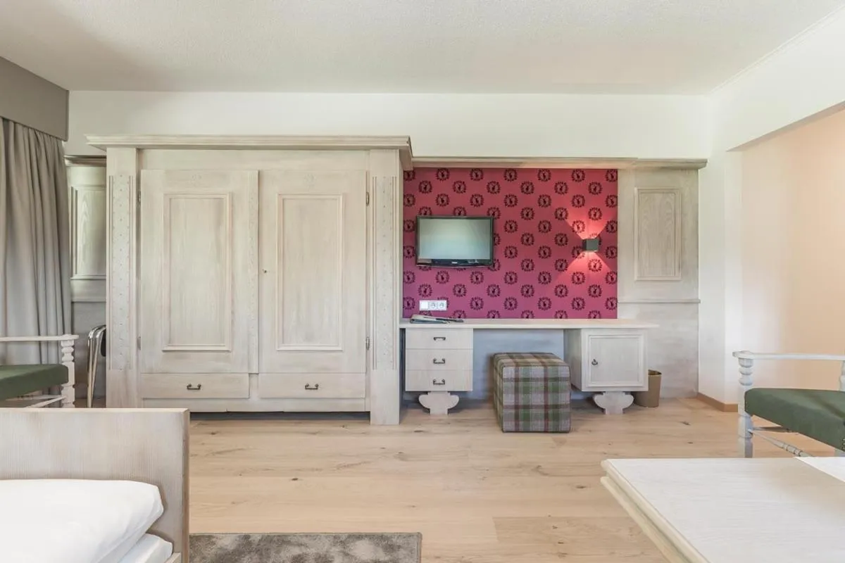 TV and multimedia in Hotel B&B "Zur Schanz"