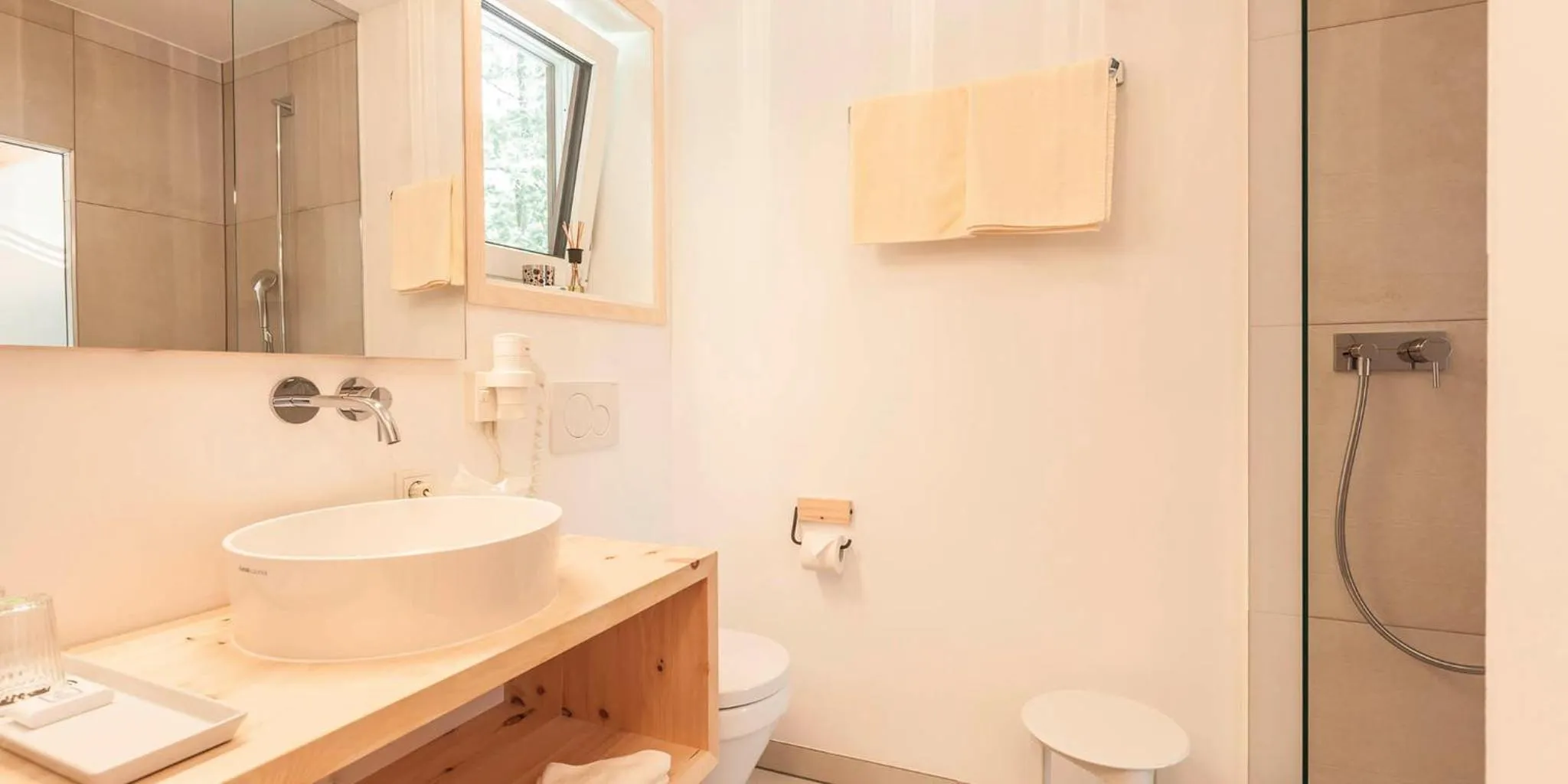 Toilet in Hotel B&B "Zur Schanz"