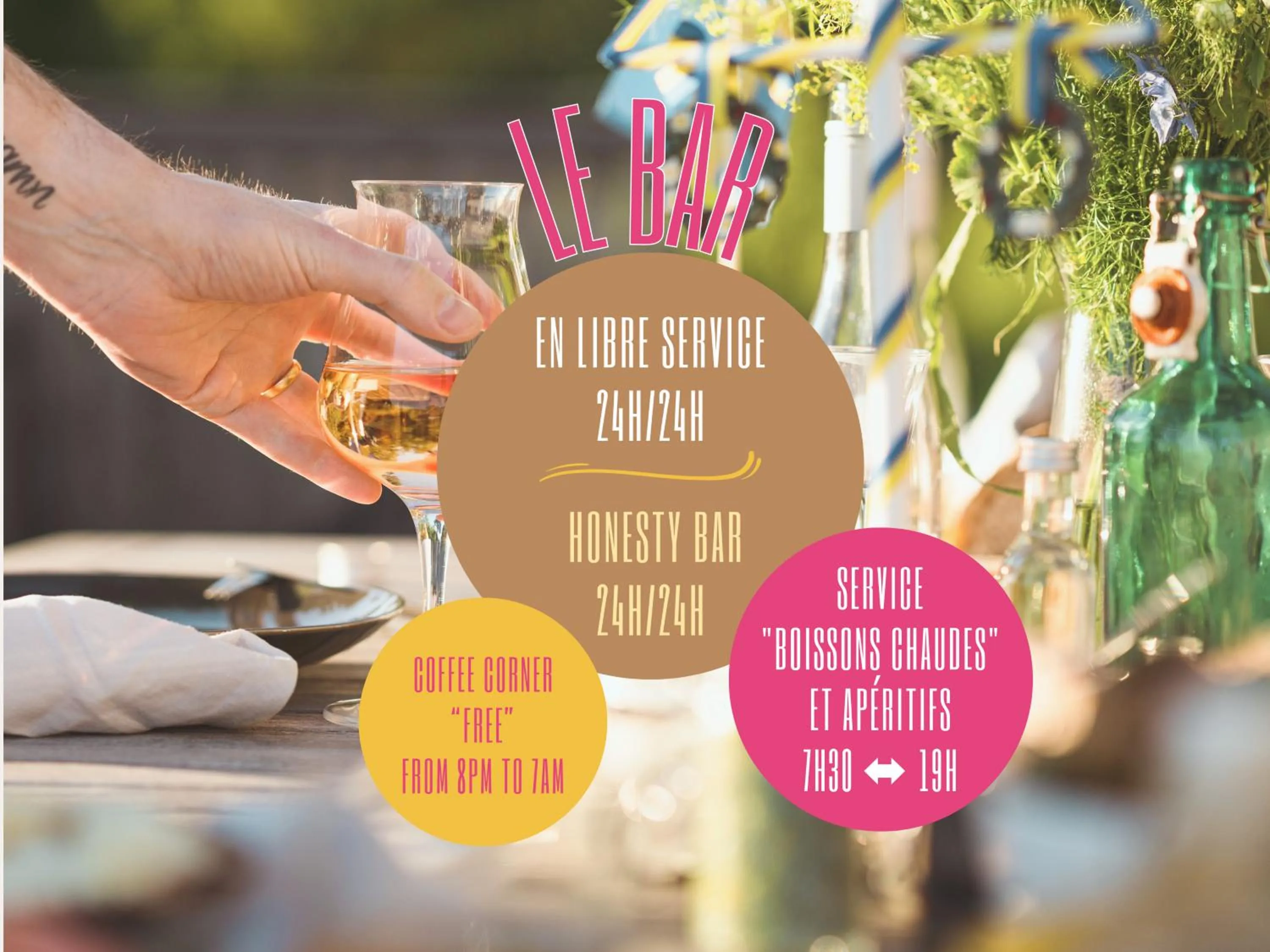 Lounge or bar in La Jabotte