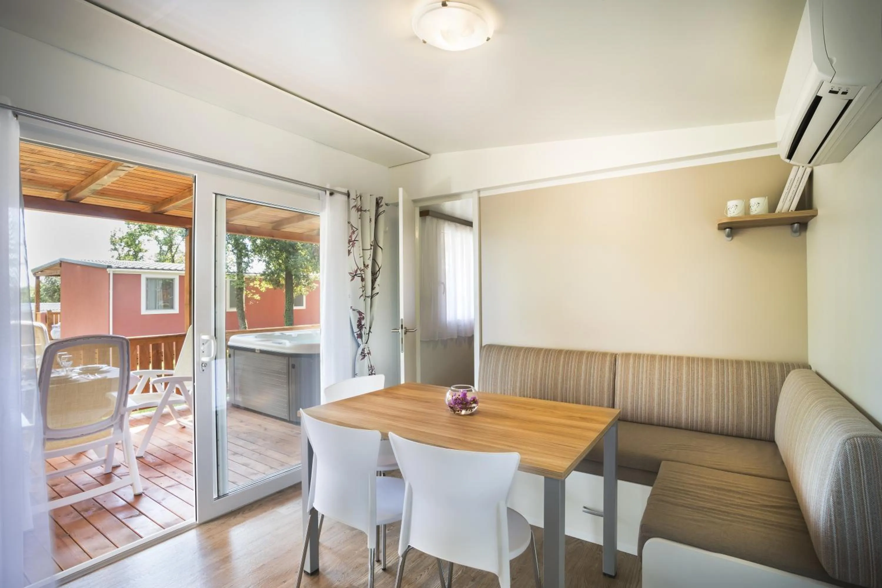 Seating area in Maistra Camping Valkanela Mobile homes