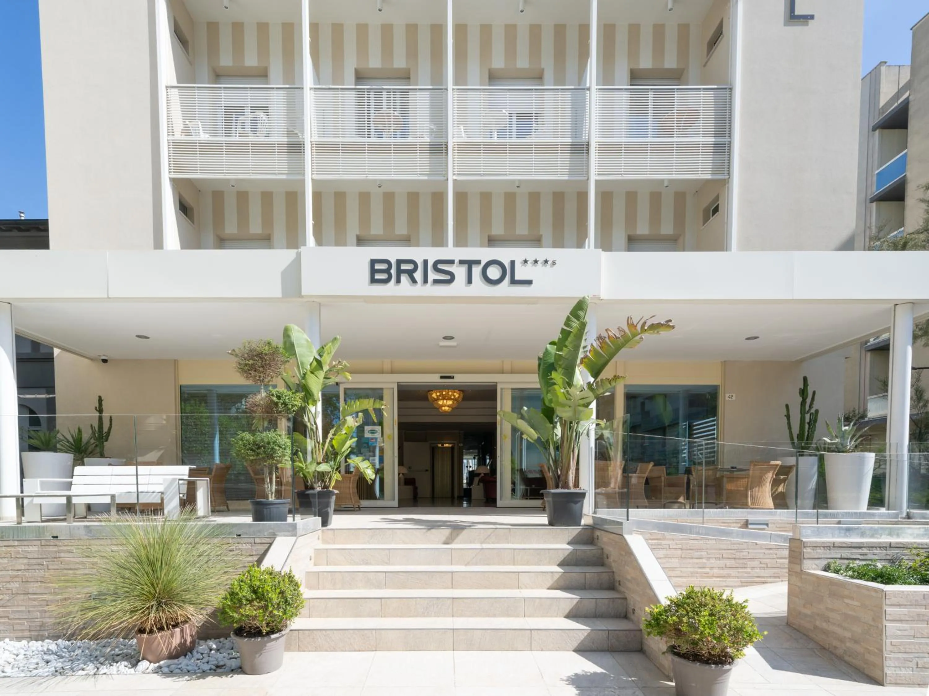 Hotel Bristol