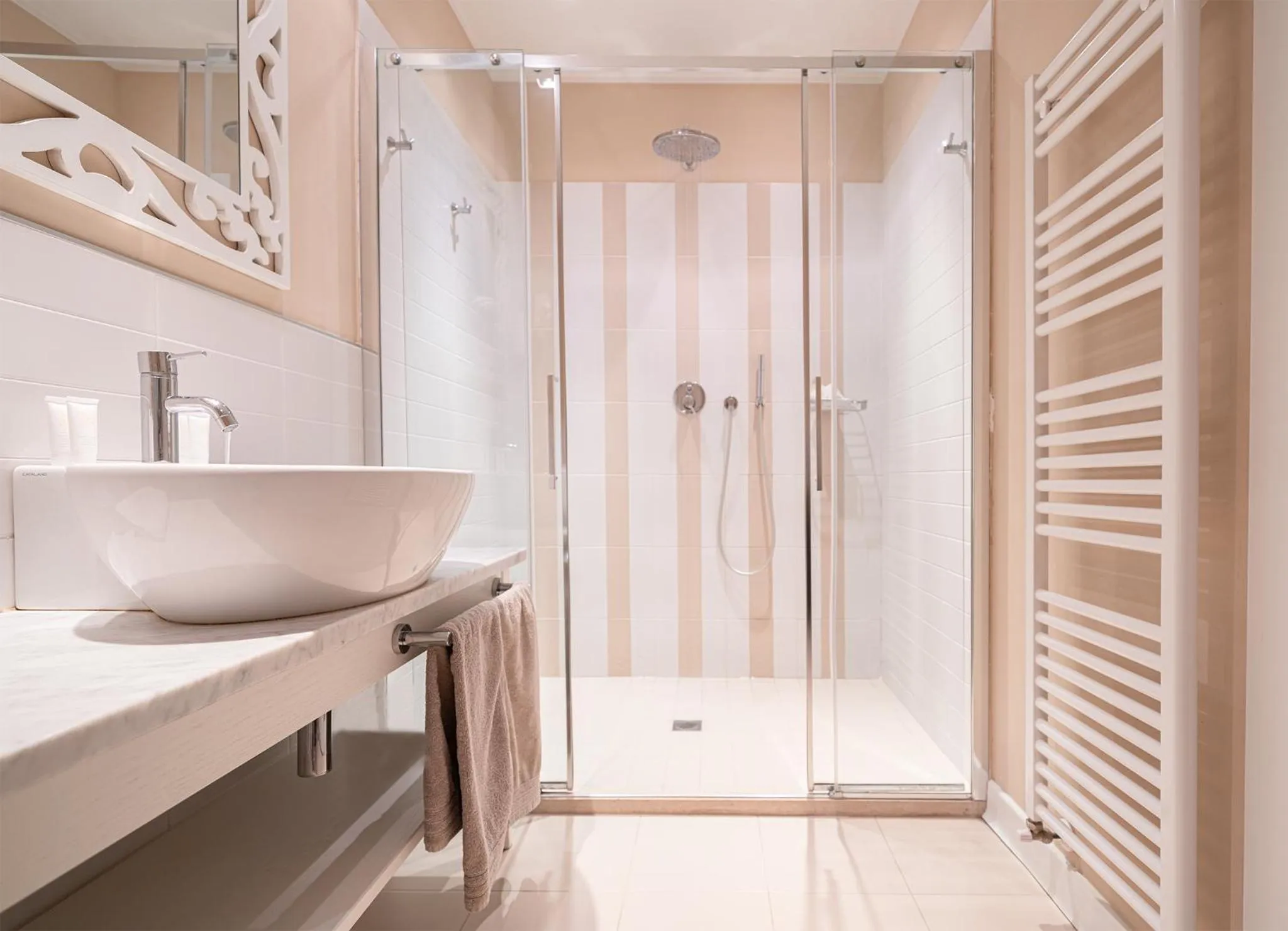 Bathroom in Hotel Bristol