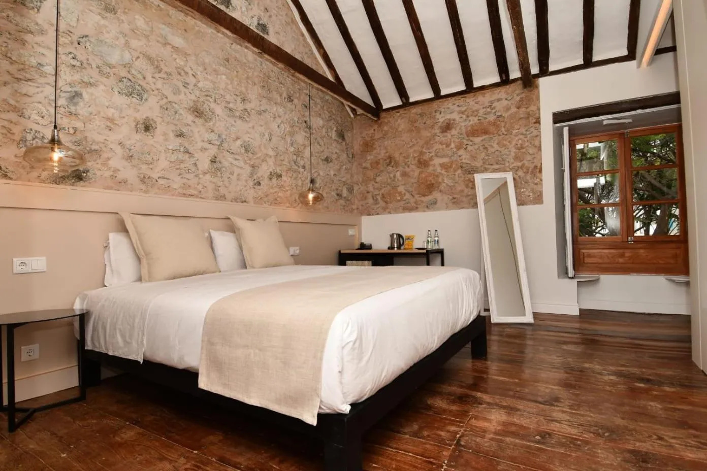 Photo of the whole room, Bed in Old Town SXVI - Adults Only