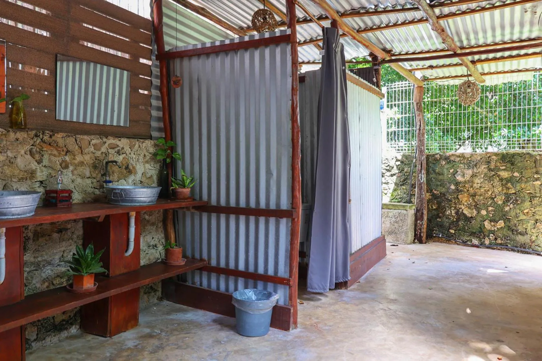 Bathroom in El Búho Bacalar Eco-Cabañas Hostal