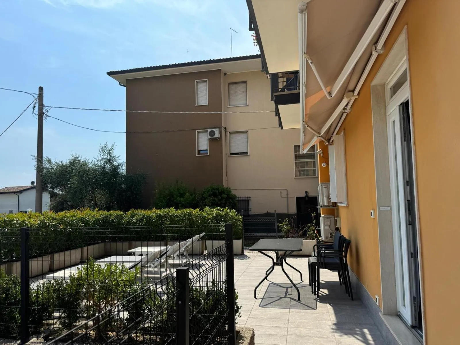 Property building in Alessio Camere