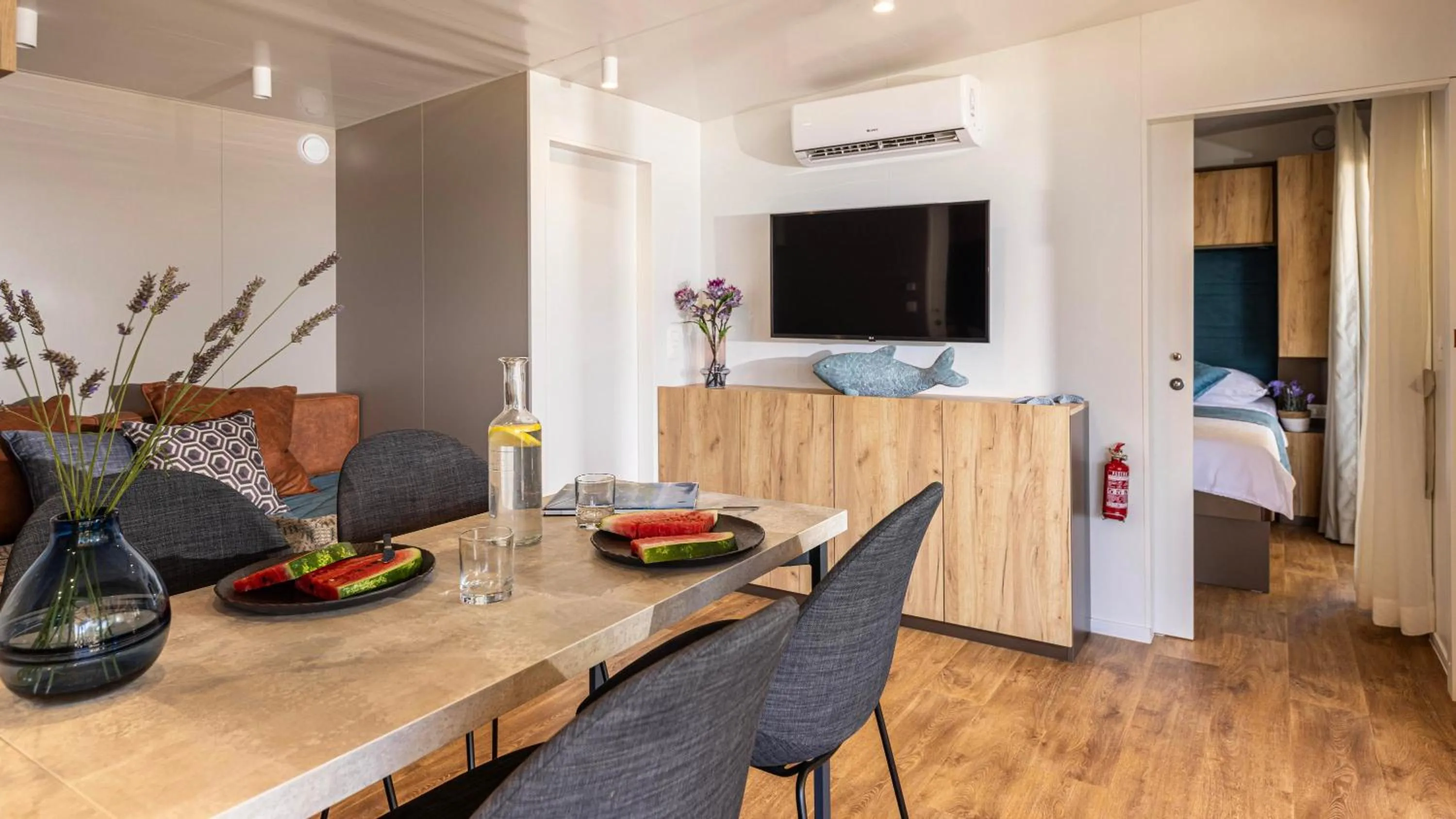 Dining area in Mobile Homes Lopari