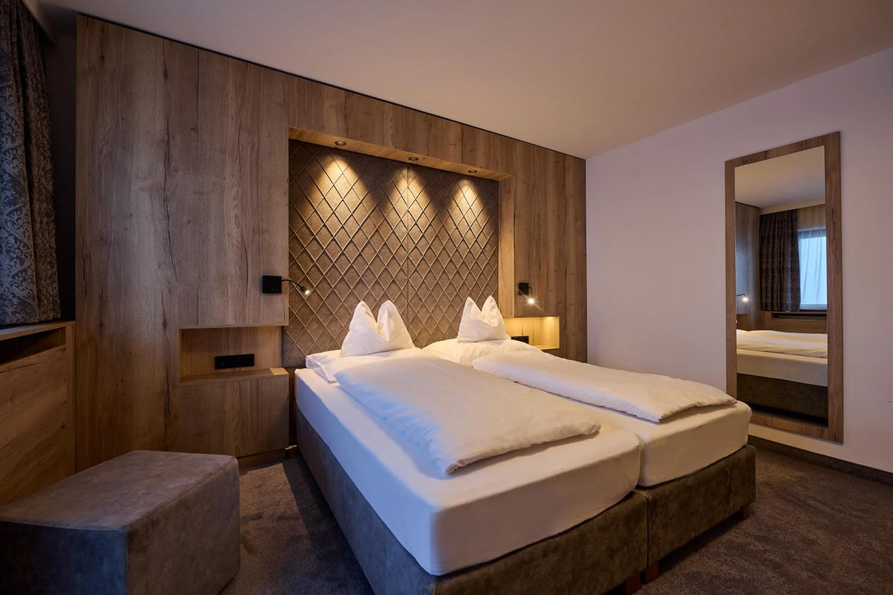 Photo of the whole room, Bed in Alpenhotel Laurin