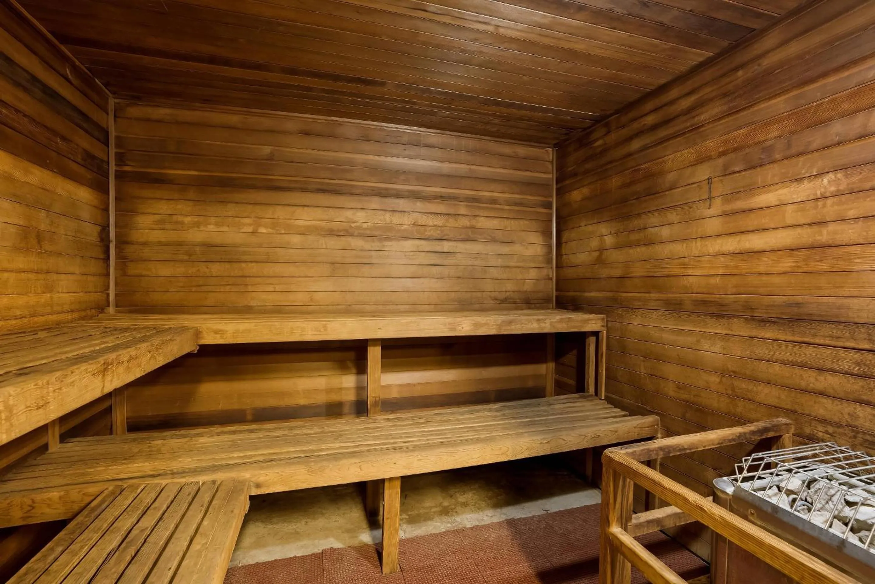 Swimming pool in Richland Riverfront Hotel, an Ascend Collection Hotel