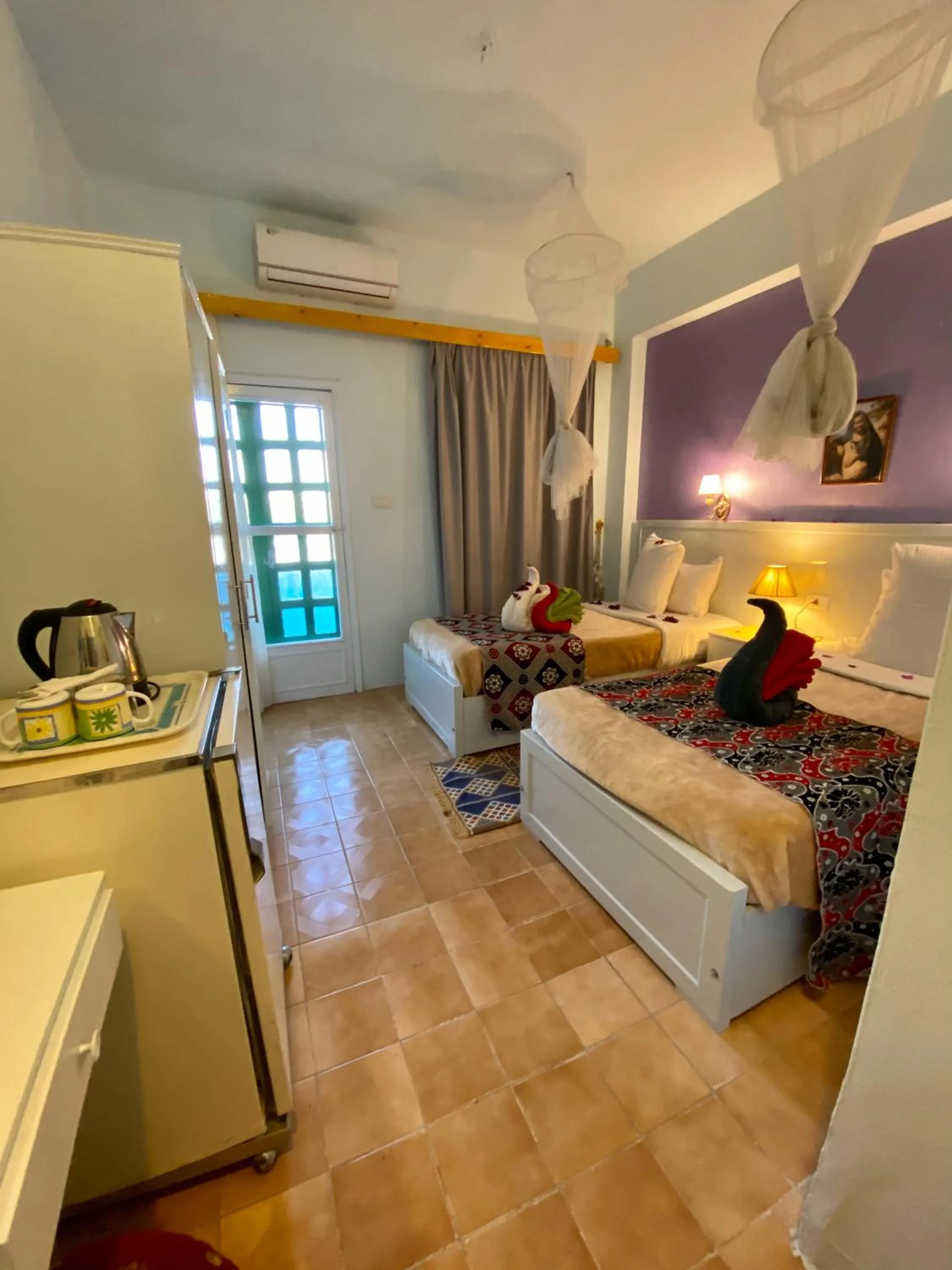 Photo of the whole room, Bed in El Gezira Hotel