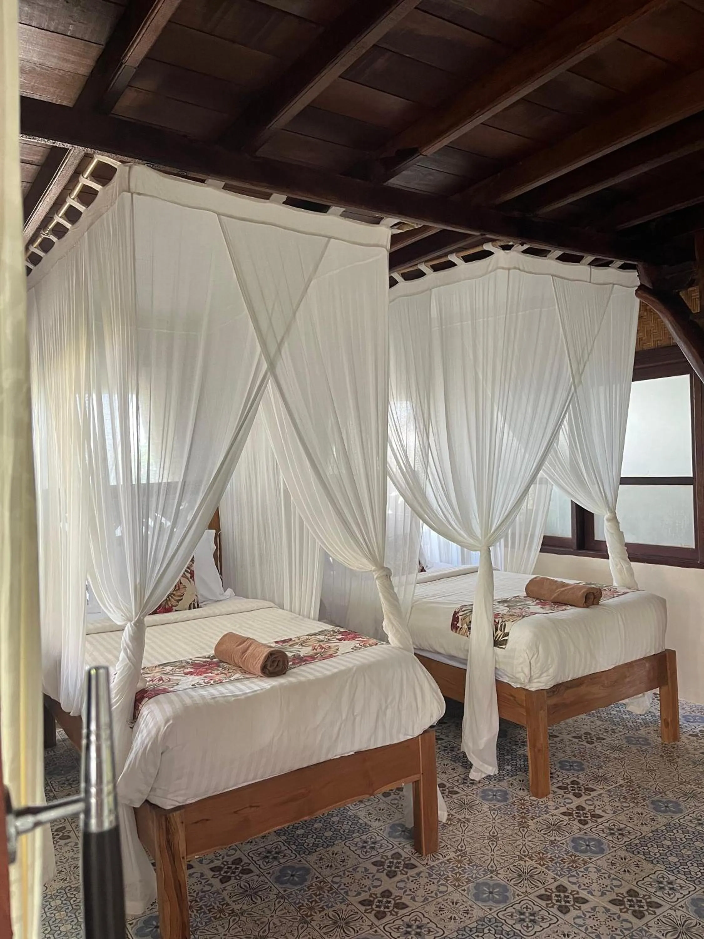 Bed in Balangan Sea View Bungalow