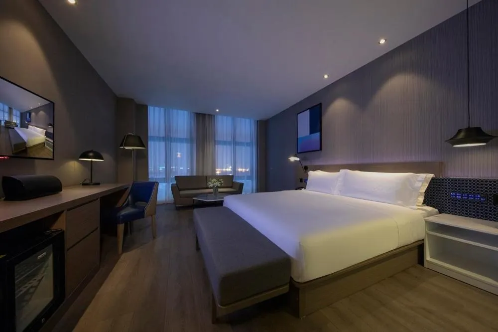 Bed in Orange hotel shanghai pudong Airport - Free shuttle bus to PVG airport