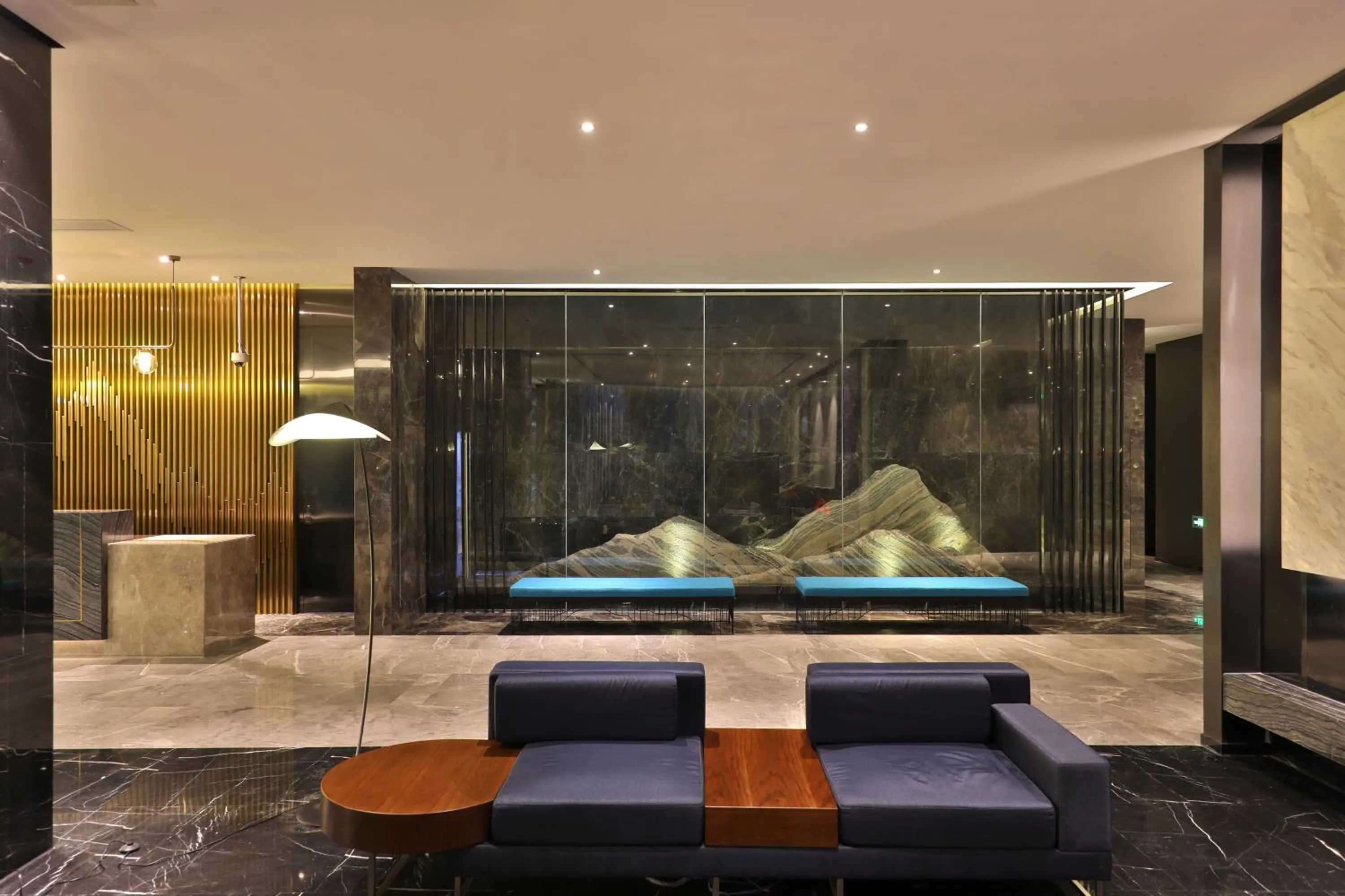 Seating area in Orange hotel shanghai pudong Airport - Free shuttle bus to PVG airport