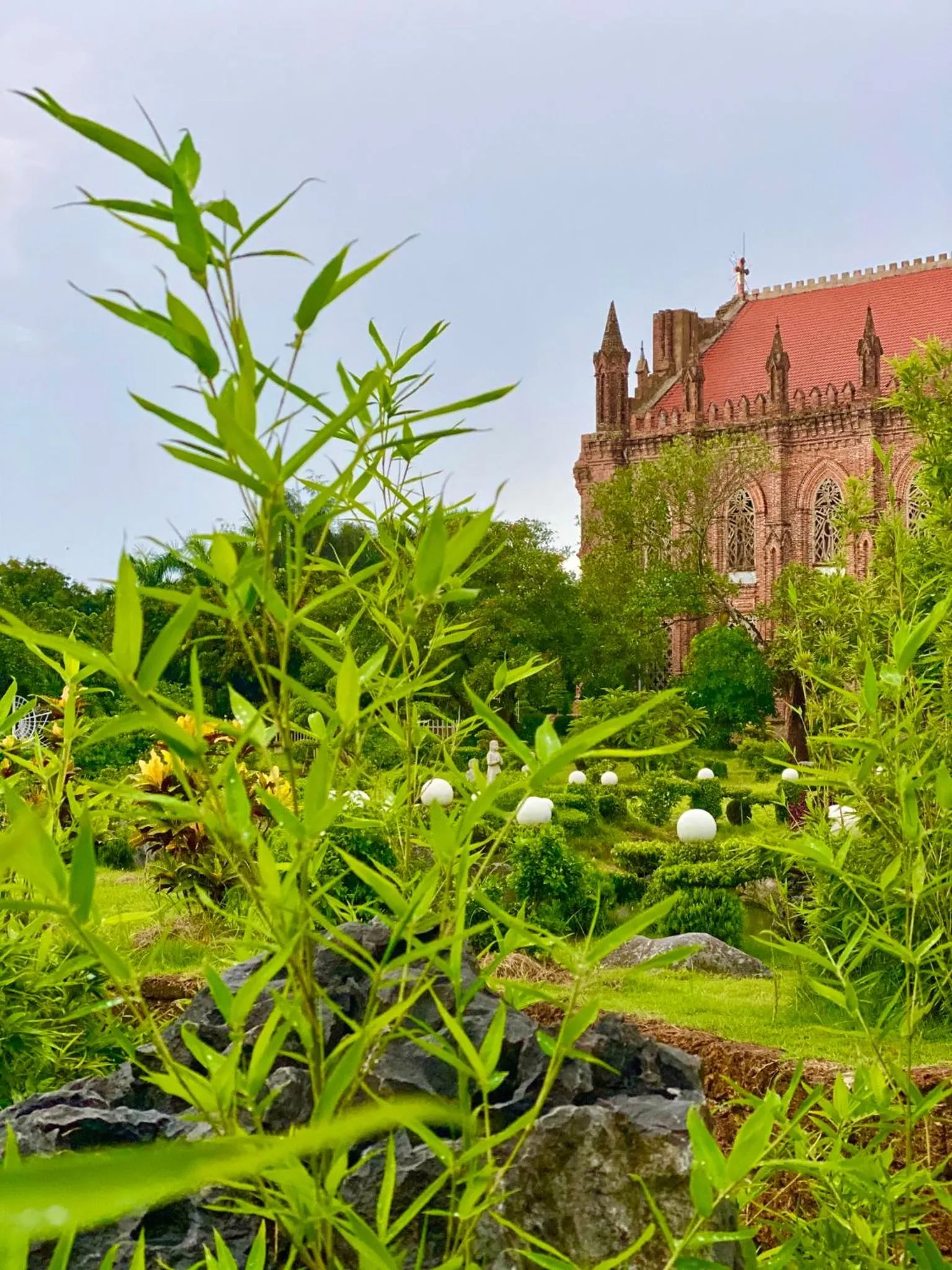 Tam Coc La Montagne Resort & Spa Ninh Binh