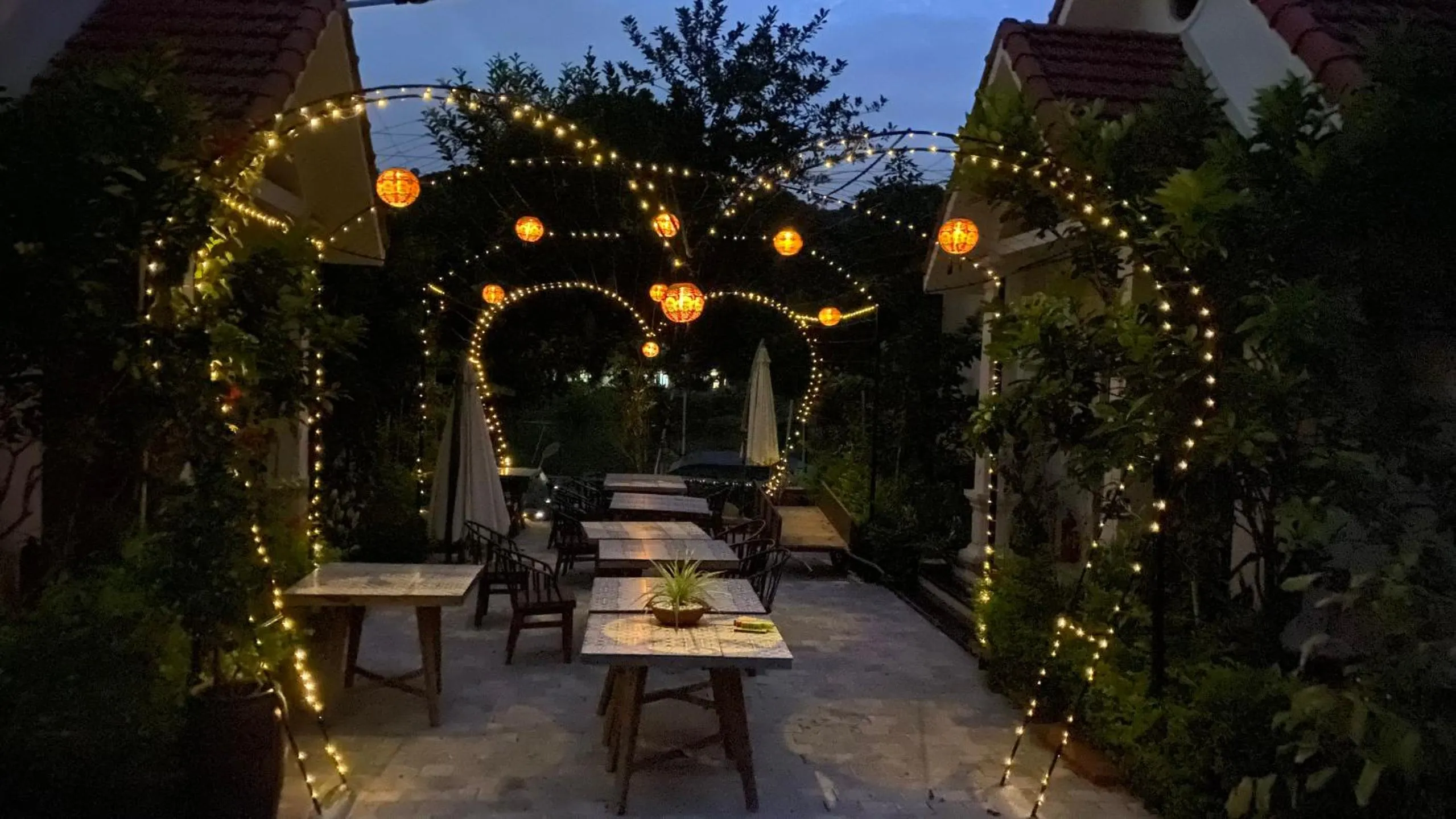 Tam Coc La Montagne Resort & Spa Ninh Binh