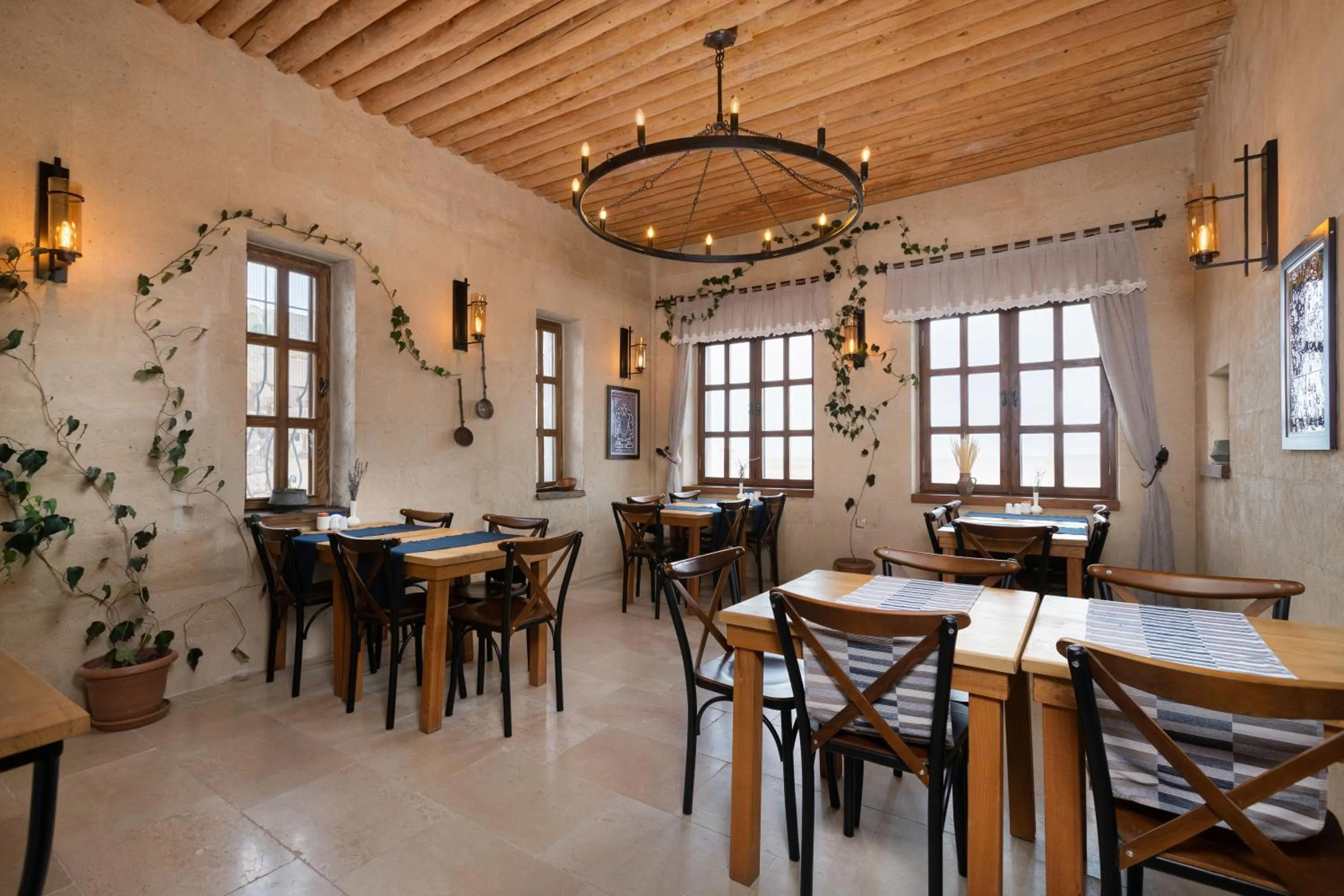 Restaurant/places to eat in The Rupestral House Hotel