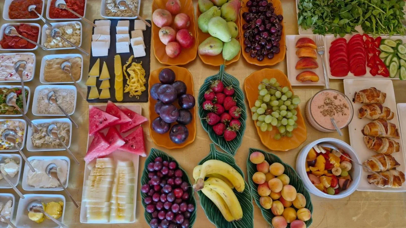 Food and drinks in The Rupestral House Hotel