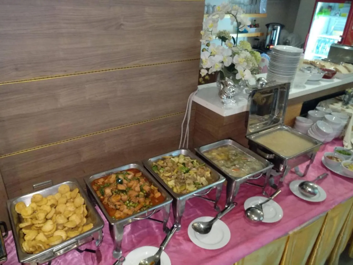 Restaurant/places to eat in Kitlada Hotel Udonthani