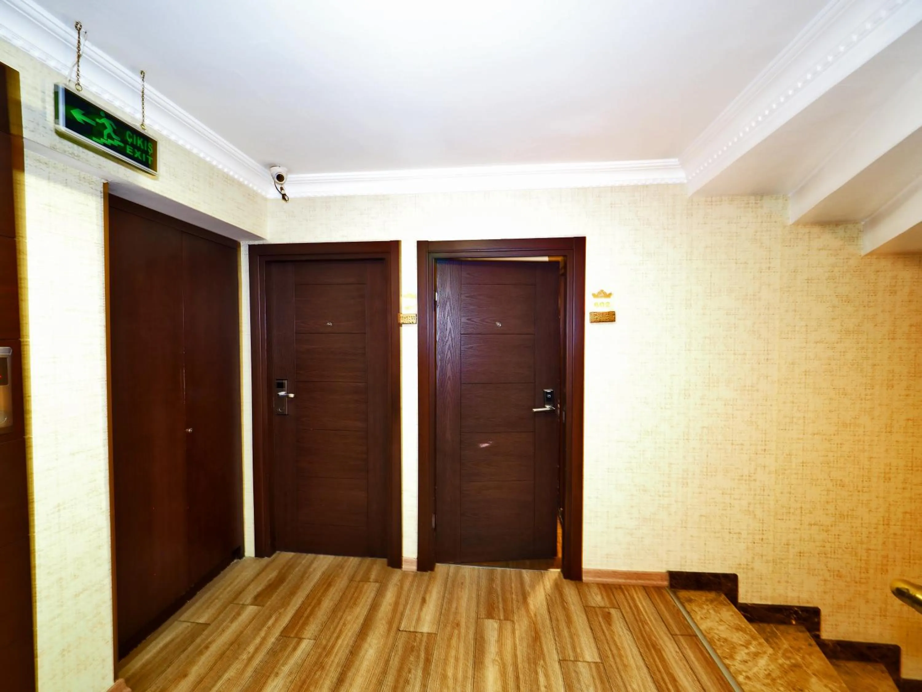 Decorative detail in Elysion Hotel