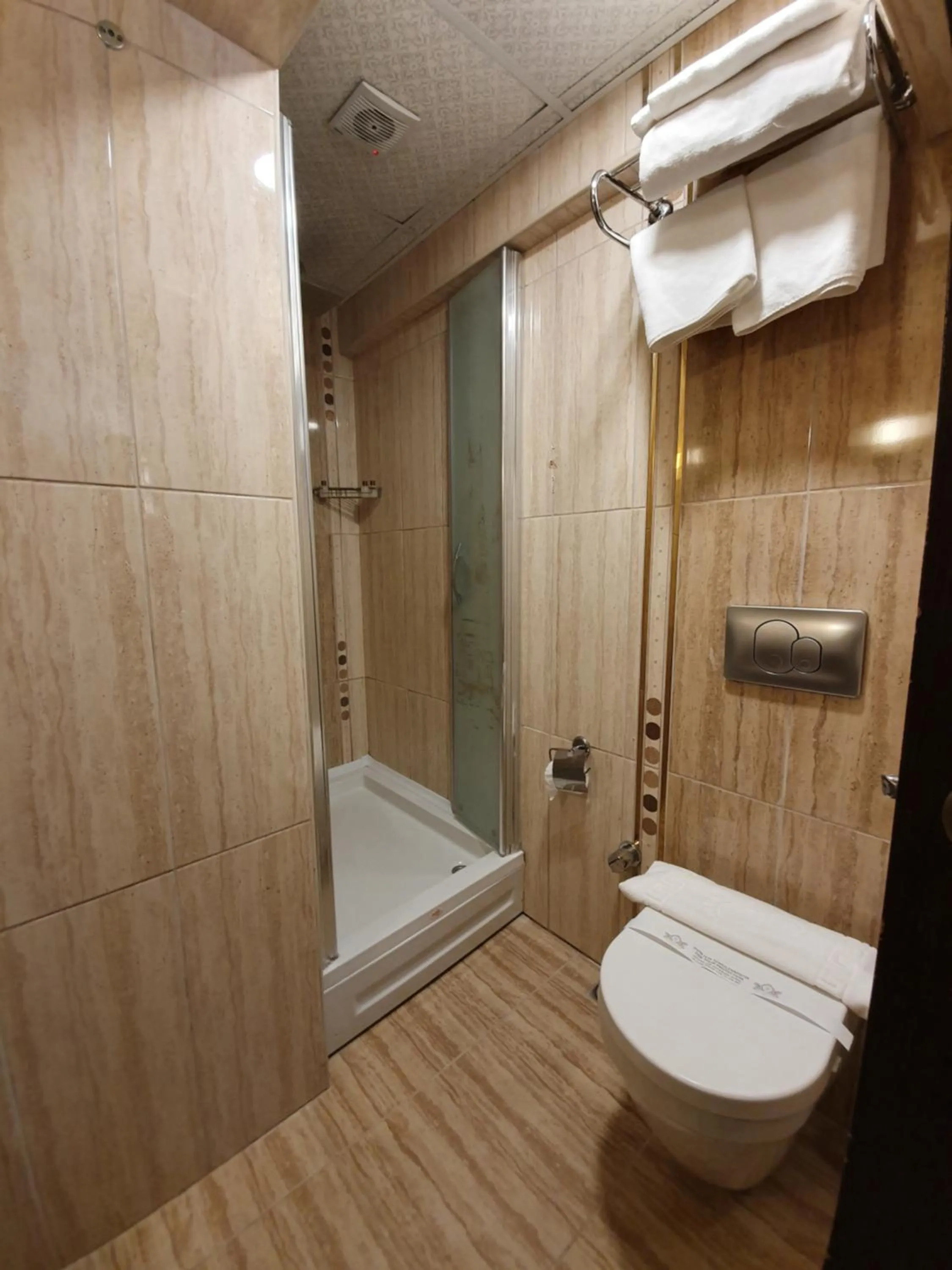 Bathroom in Elysion Hotel