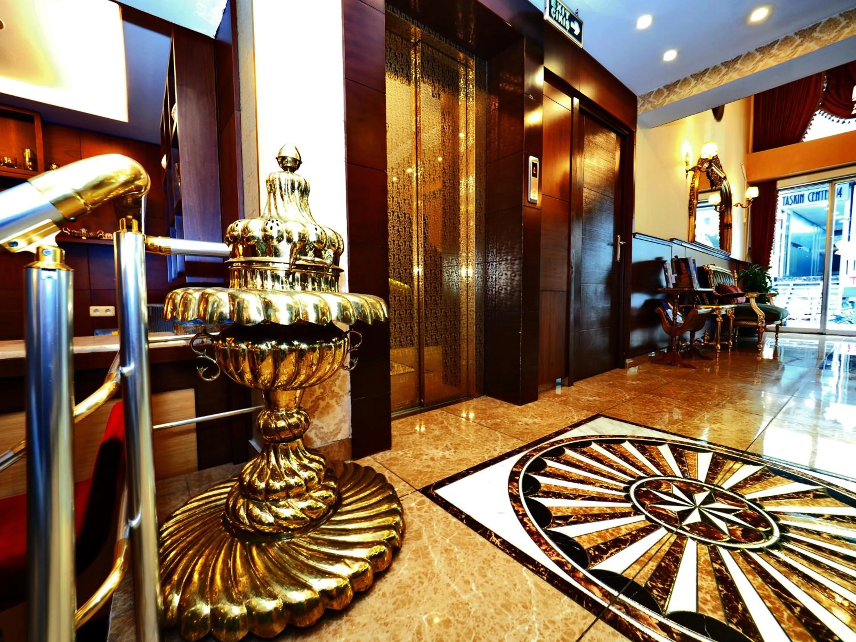 Lobby or reception in Elysion Hotel