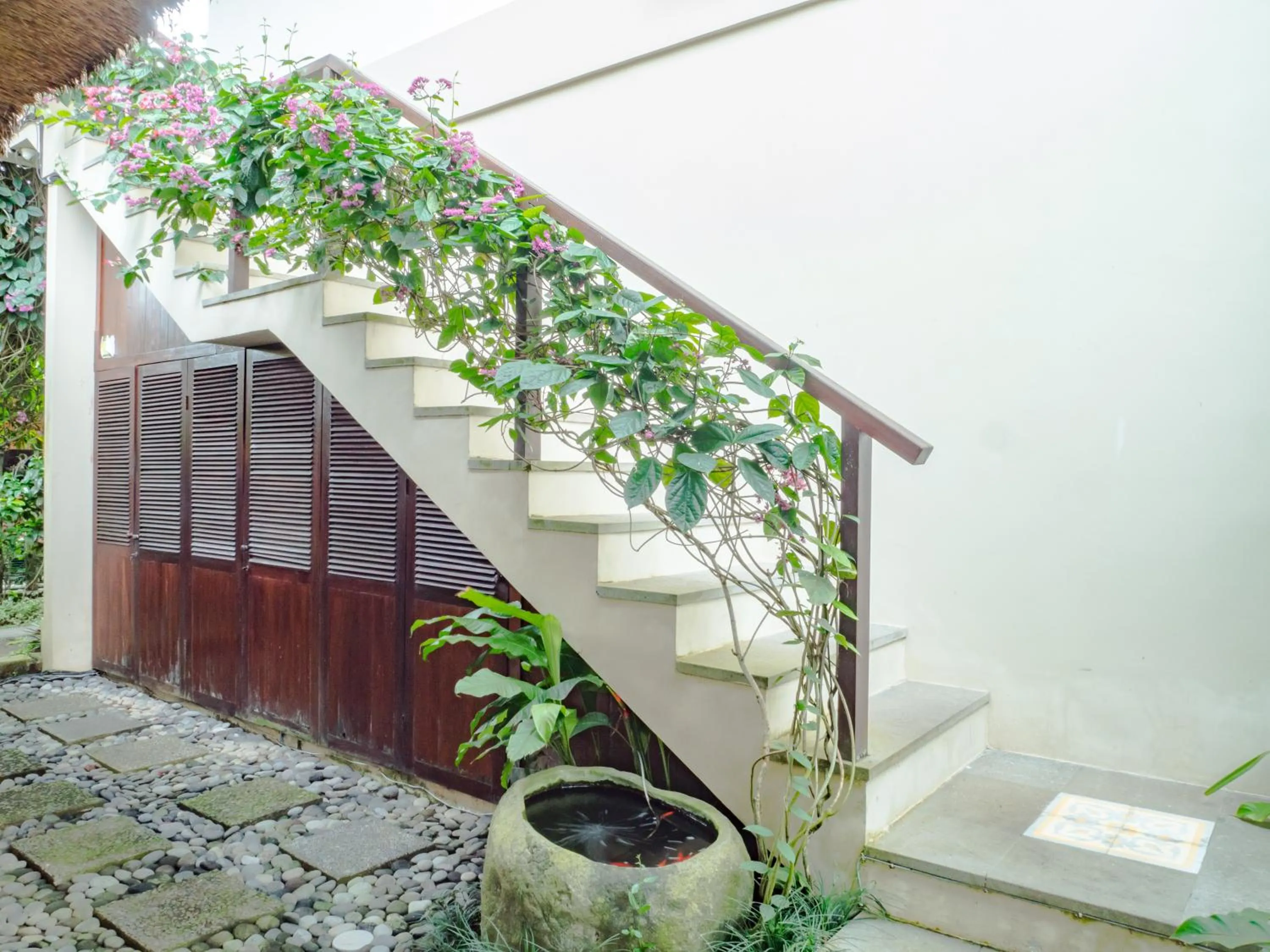 Facade/entrance in Rumah Taman