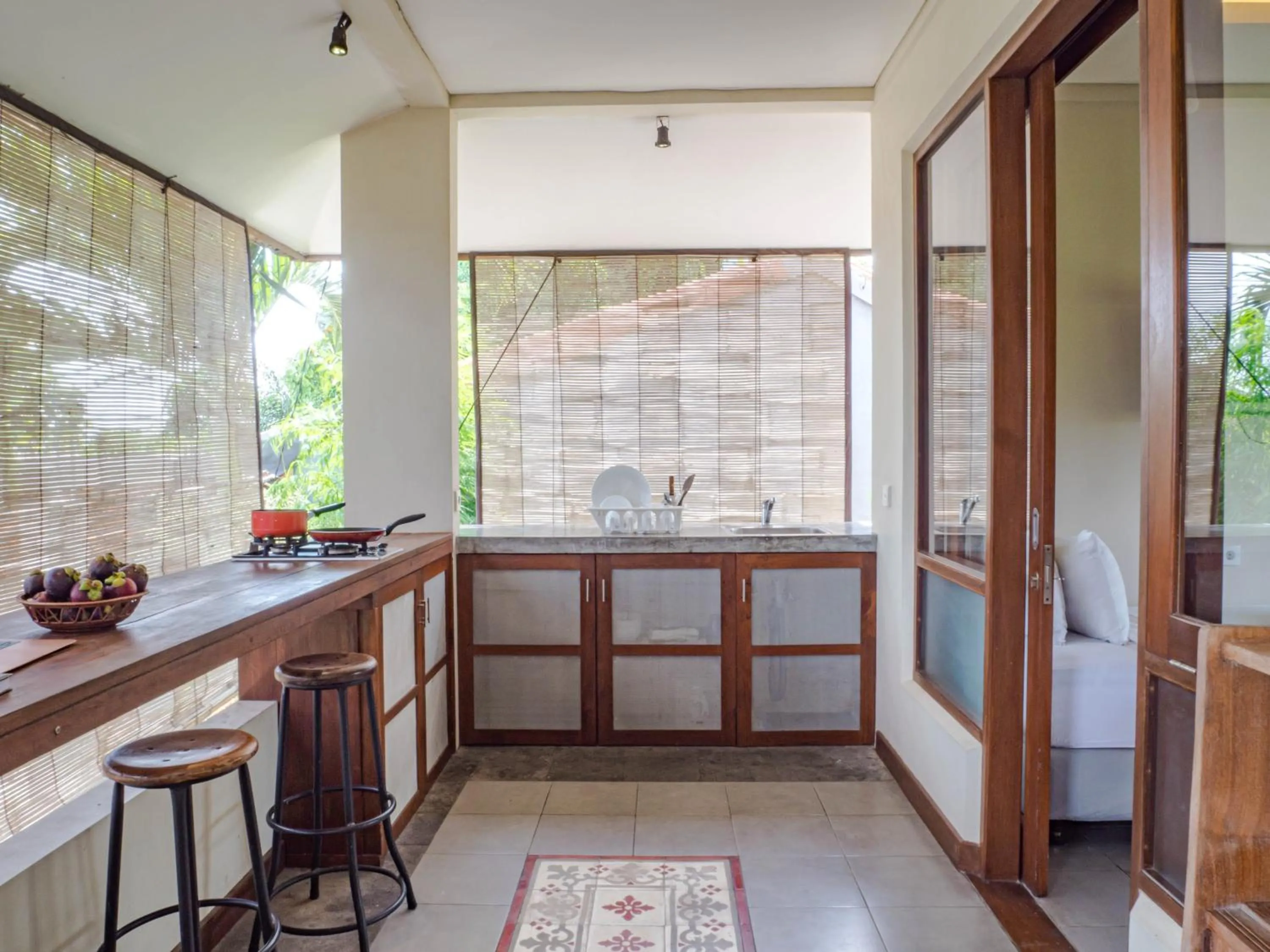 Kitchen or kitchenette in Rumah Taman