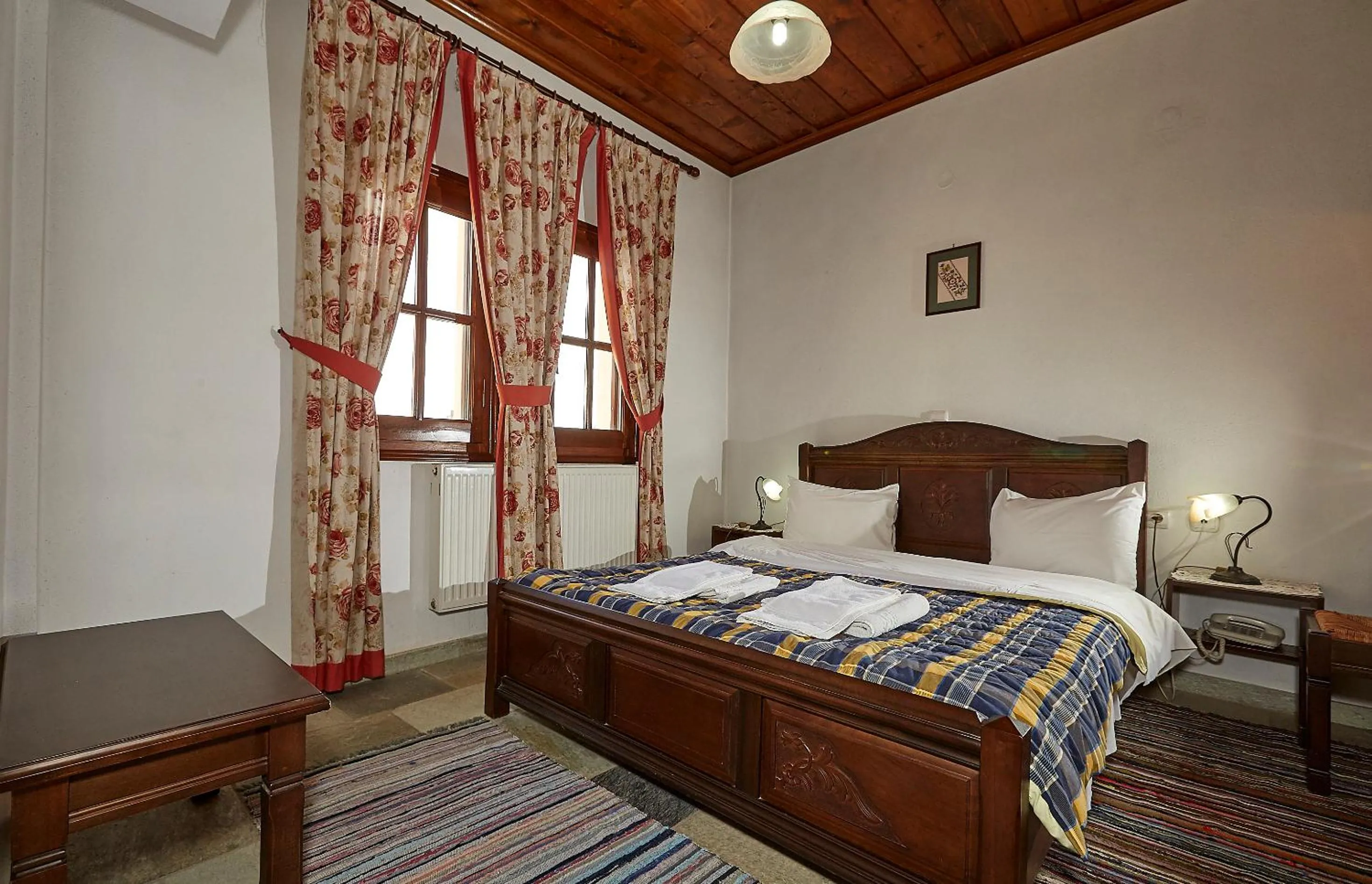 Bed in Hotel Atrapos