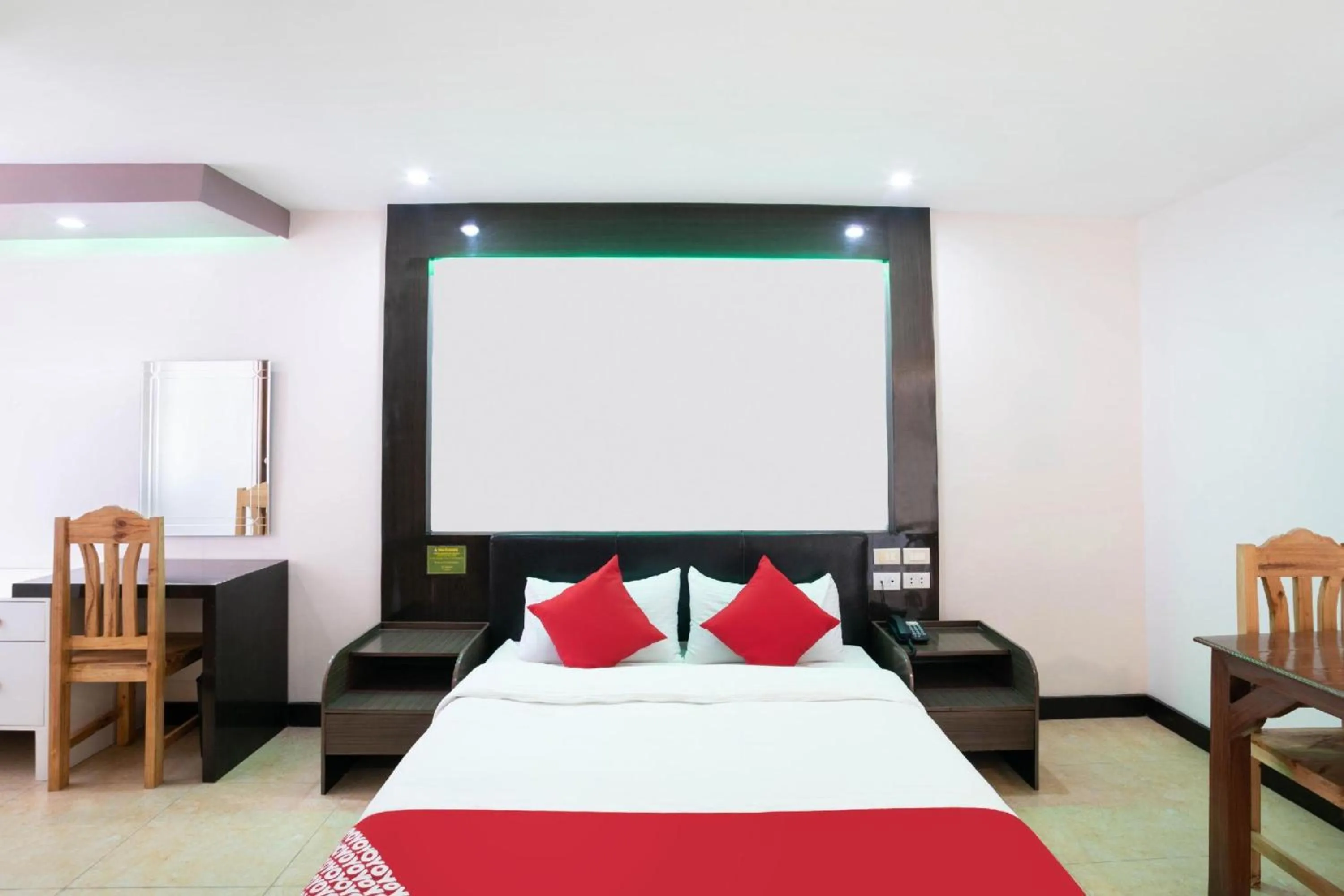 Bedroom, Bed in OYO 195 Ranchotel - Biñan