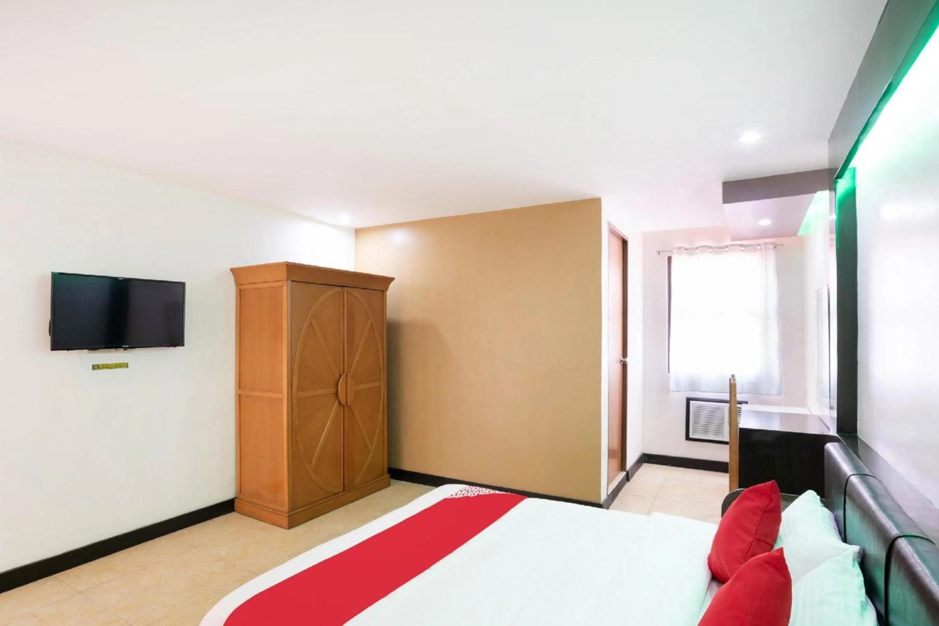 Bedroom, Bed in OYO 195 Ranchotel - Biñan