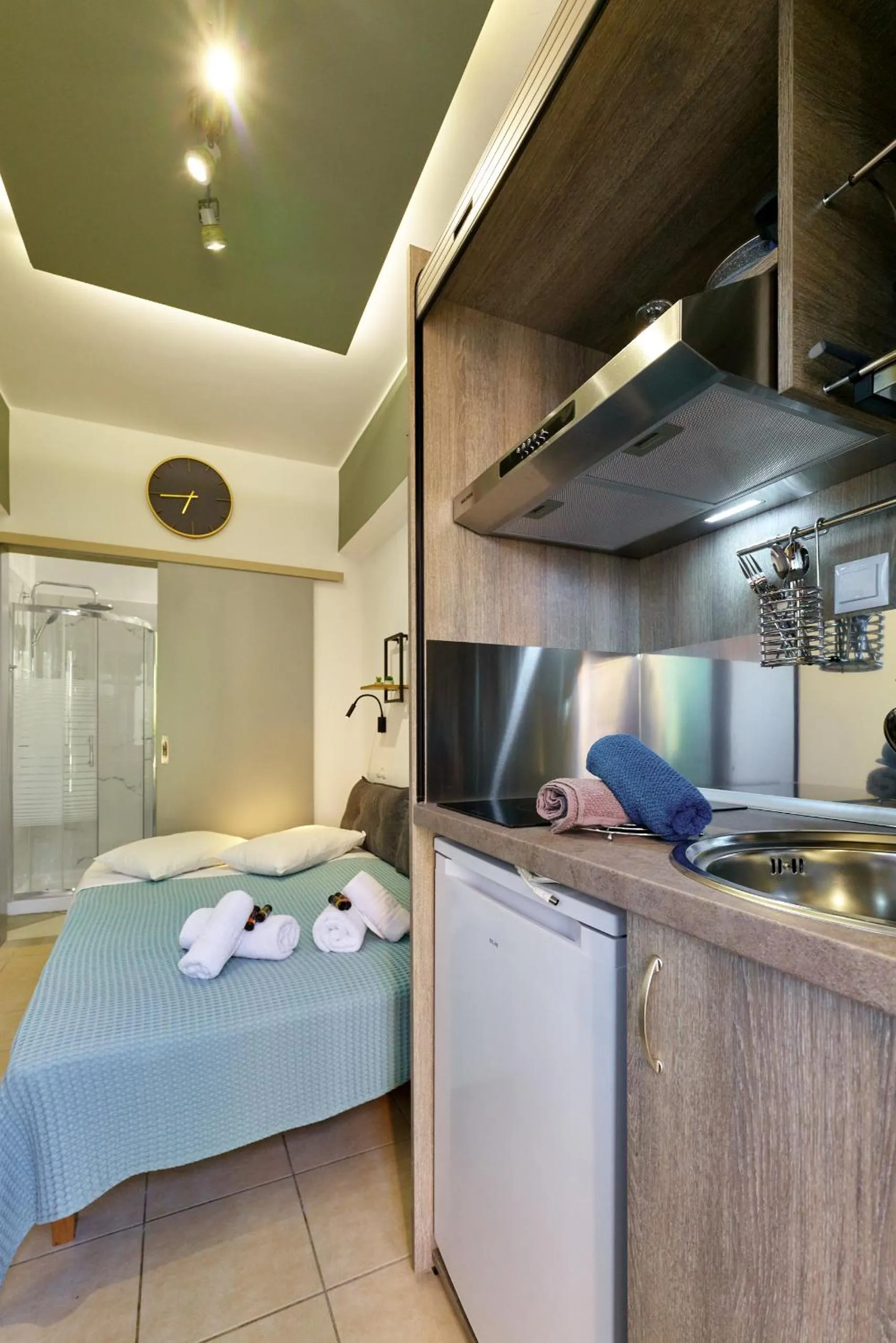 Bedroom, Bed in Villa Gereoudis Apartments with Sea View & Pool