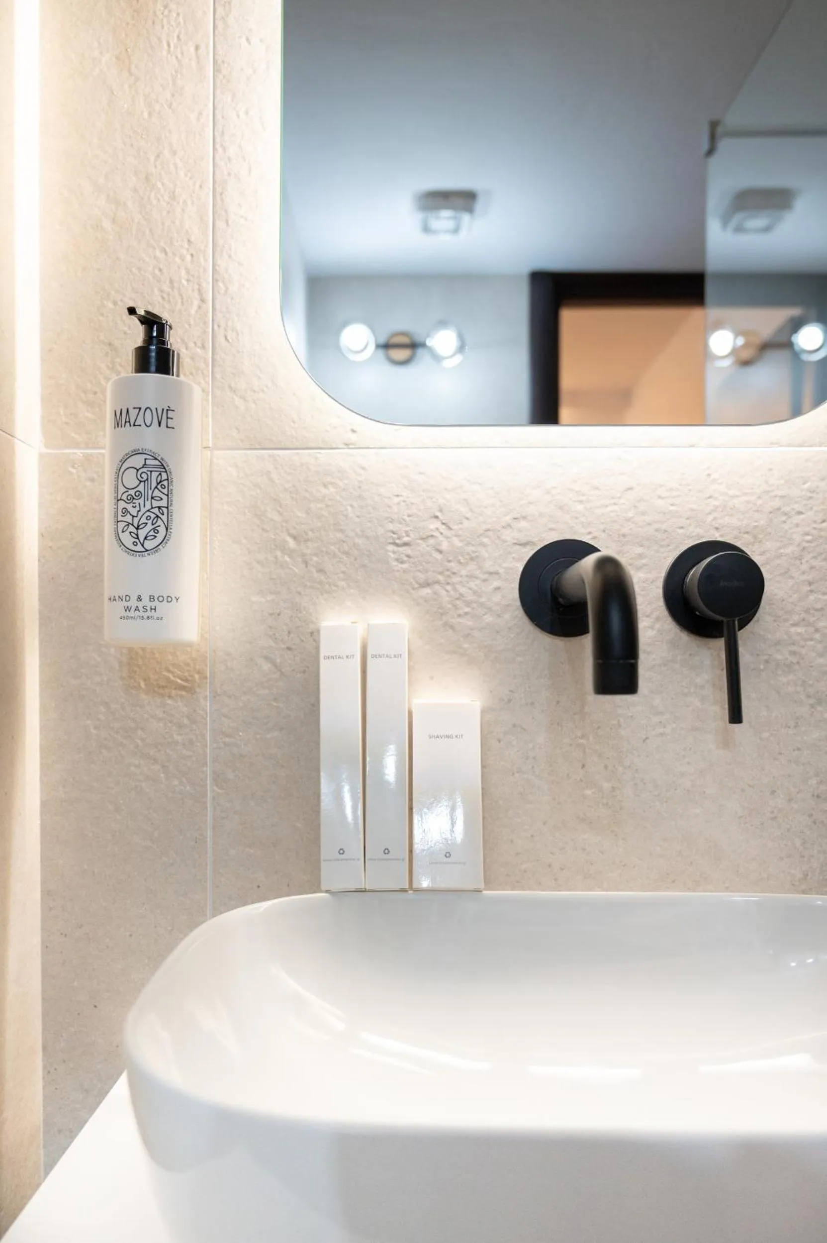 Bathroom in Villa Gereoudis Apartments with Sea View & Pool