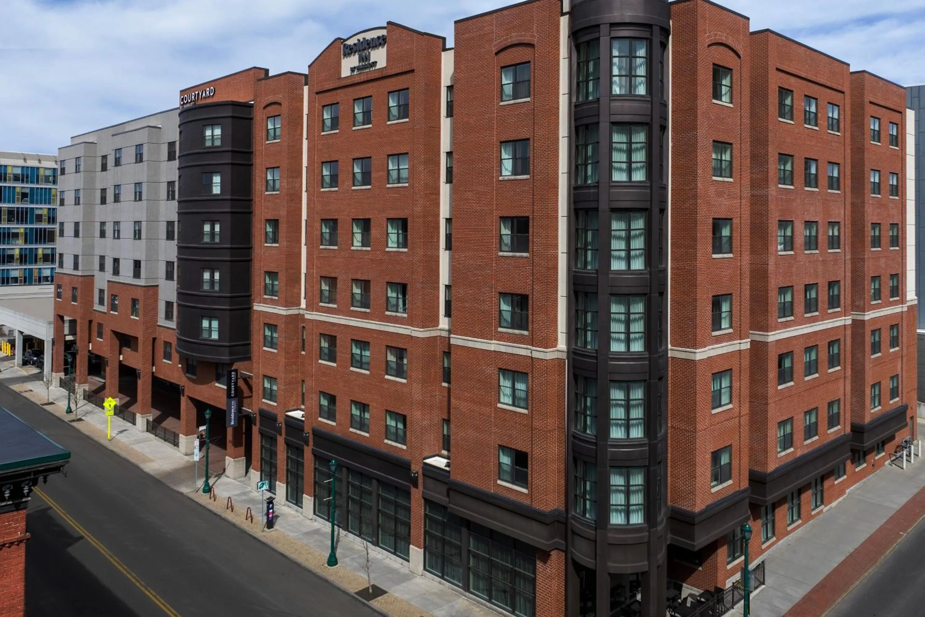 Property building in Courtyard by Marriott Syracuse Downtown at Armory Square